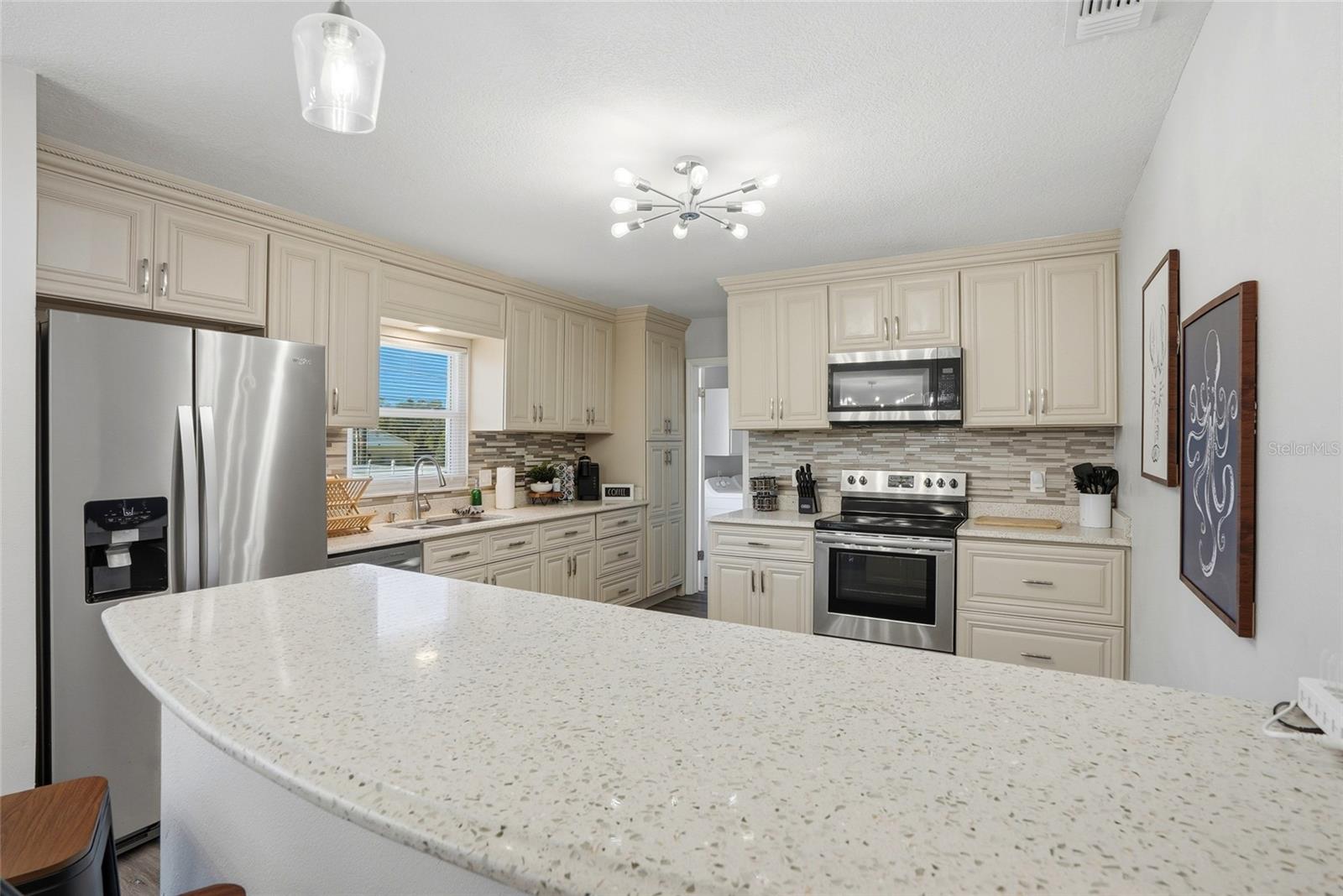 Image 10 of 38 For 721 Village Place