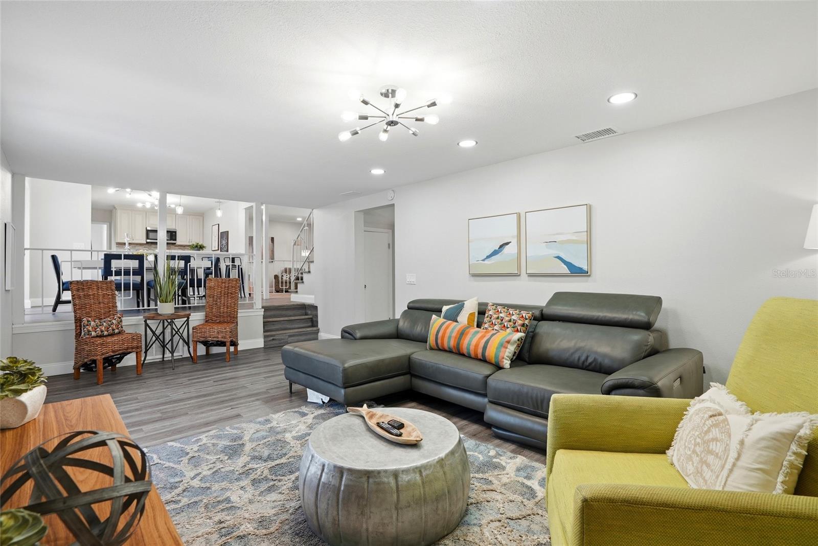 Image 16 of 38 For 721 Village Place