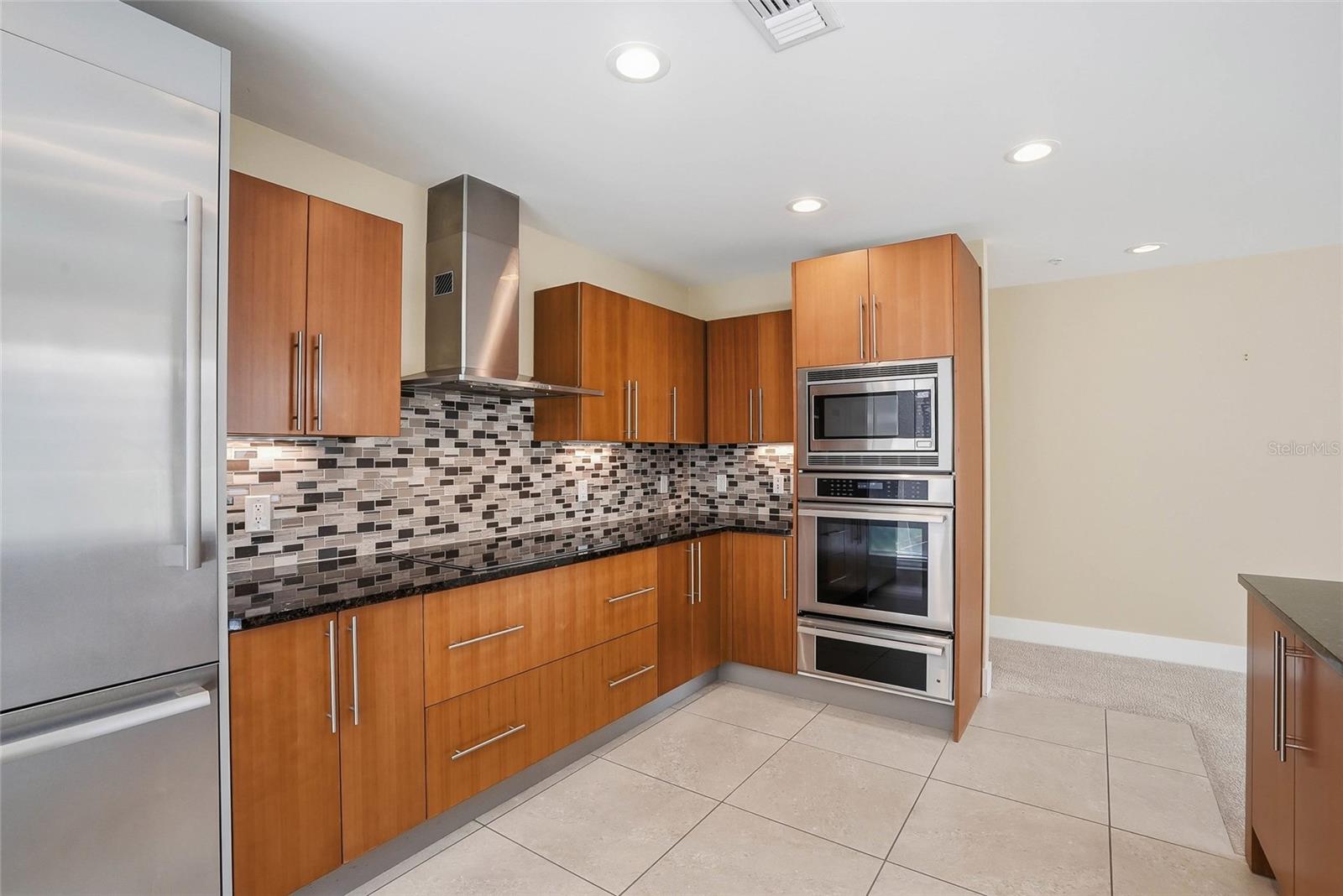 Image 18 of 44 For 175 1st Street S 303