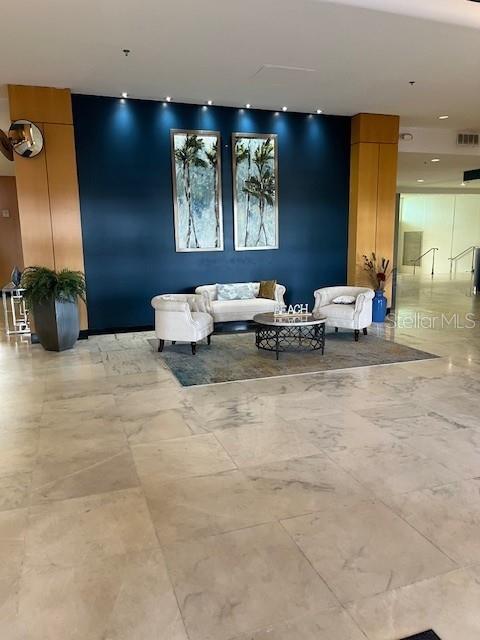 Image 24 of 24 For 880 Mandalay Avenue S713