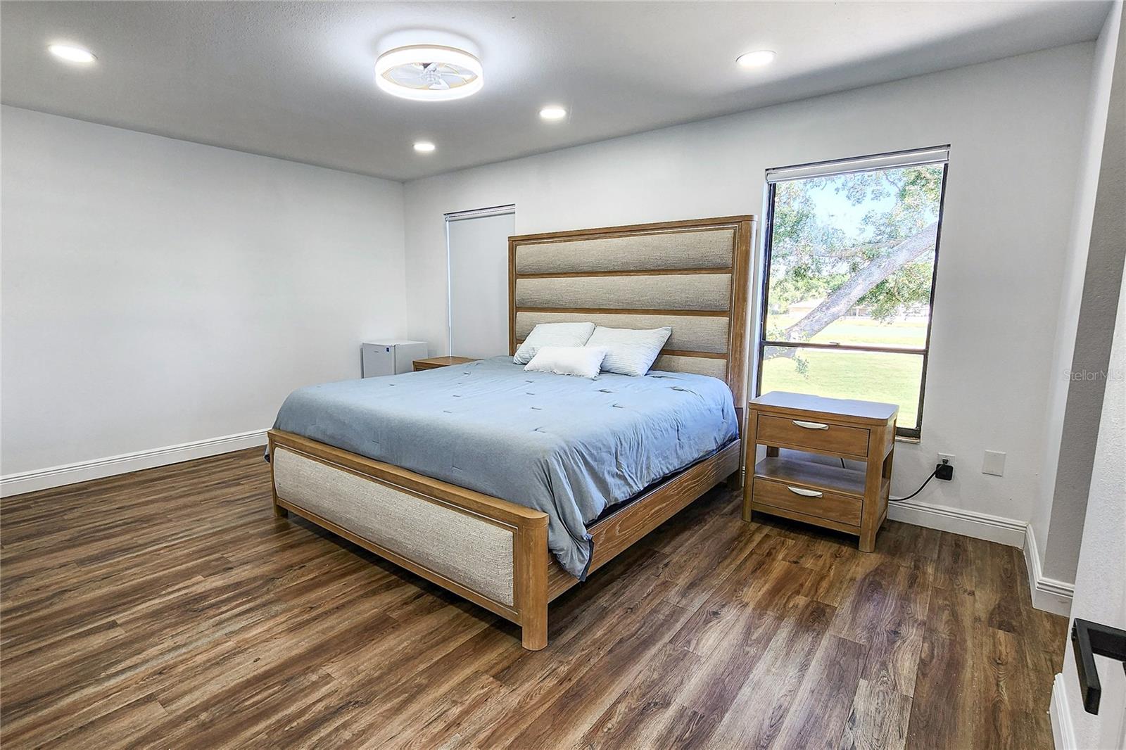 Image 20 of 31 For 16169 Gardendale Drive