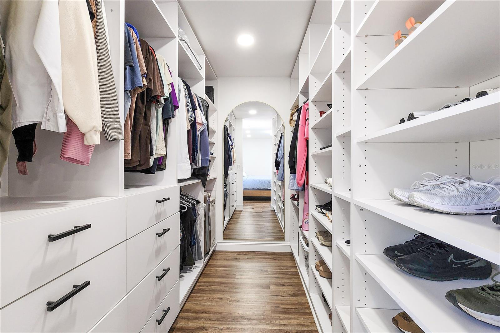 Image 22 of 31 For 16169 Gardendale Drive