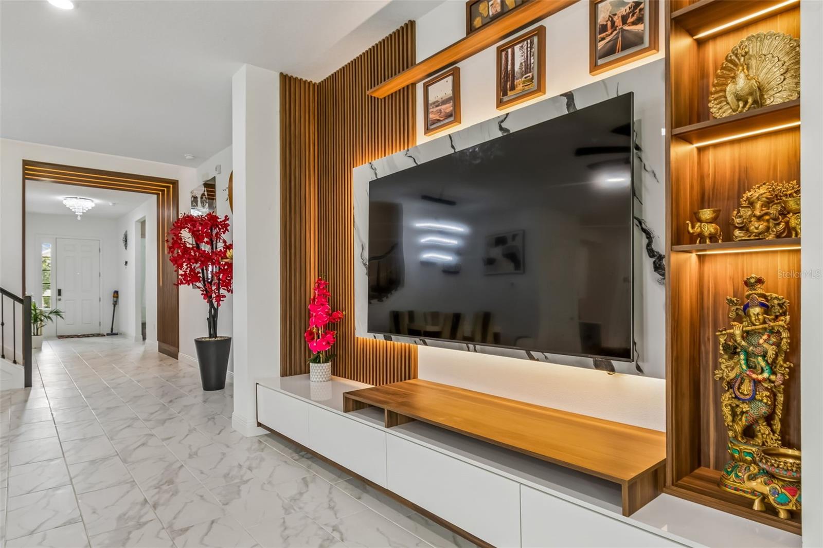 Image 2 of 79 For 19129 Planetree Street