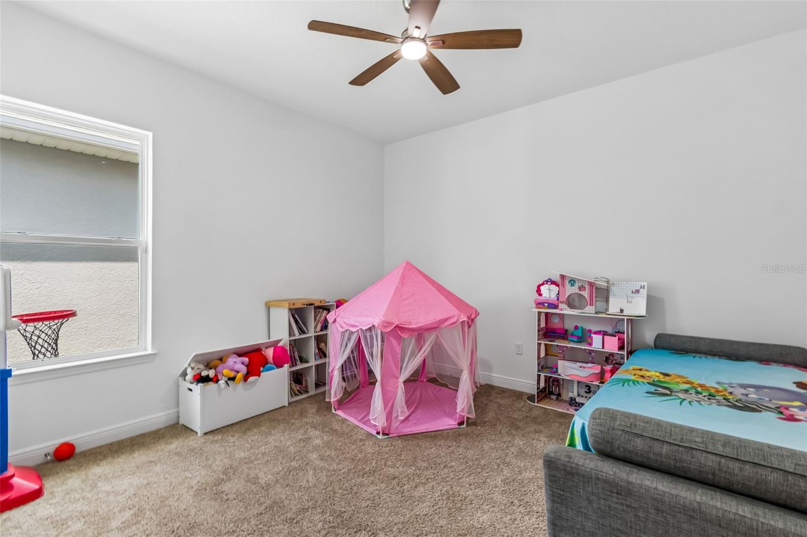 Image 32 of 79 For 19129 Planetree Street