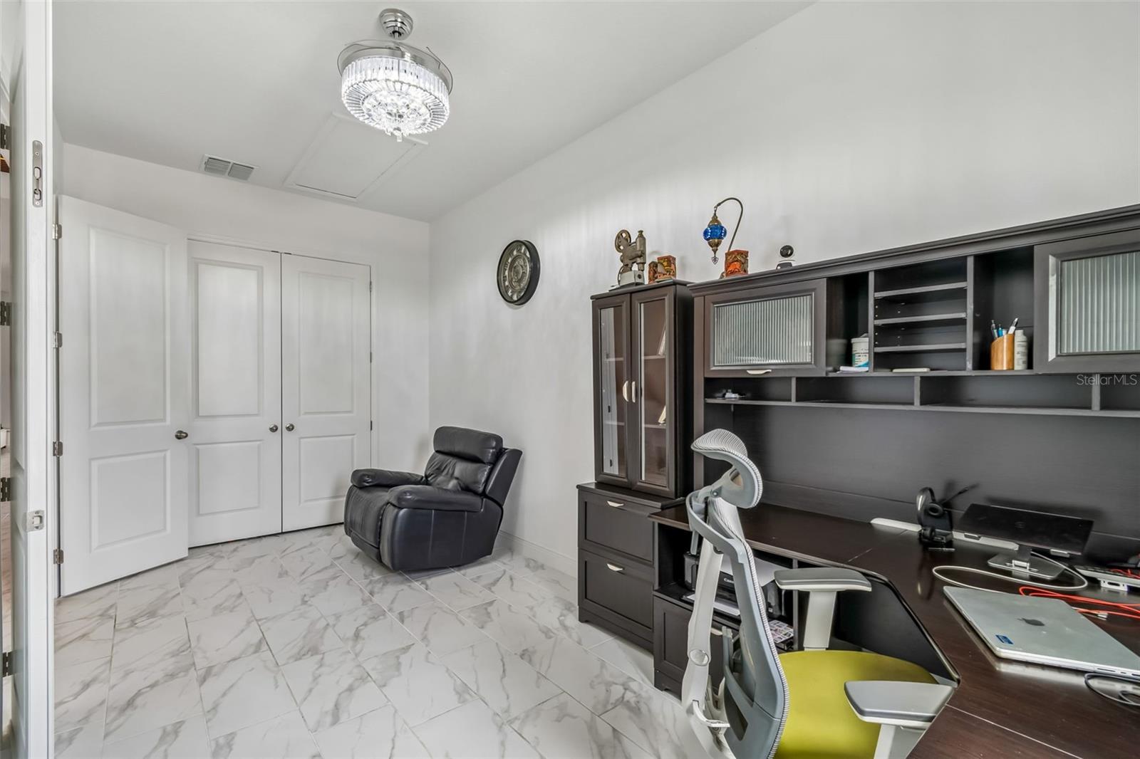 Image 36 of 79 For 19129 Planetree Street