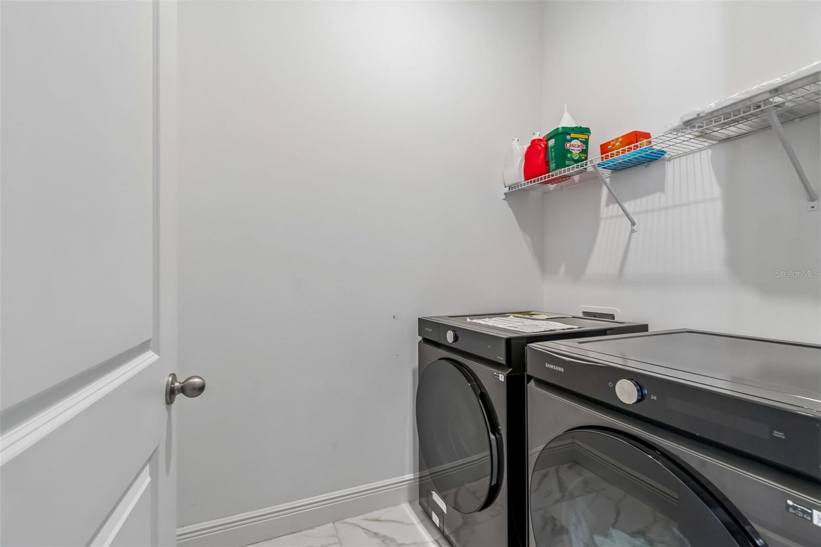 Image 37 of 79 For 19129 Planetree Street