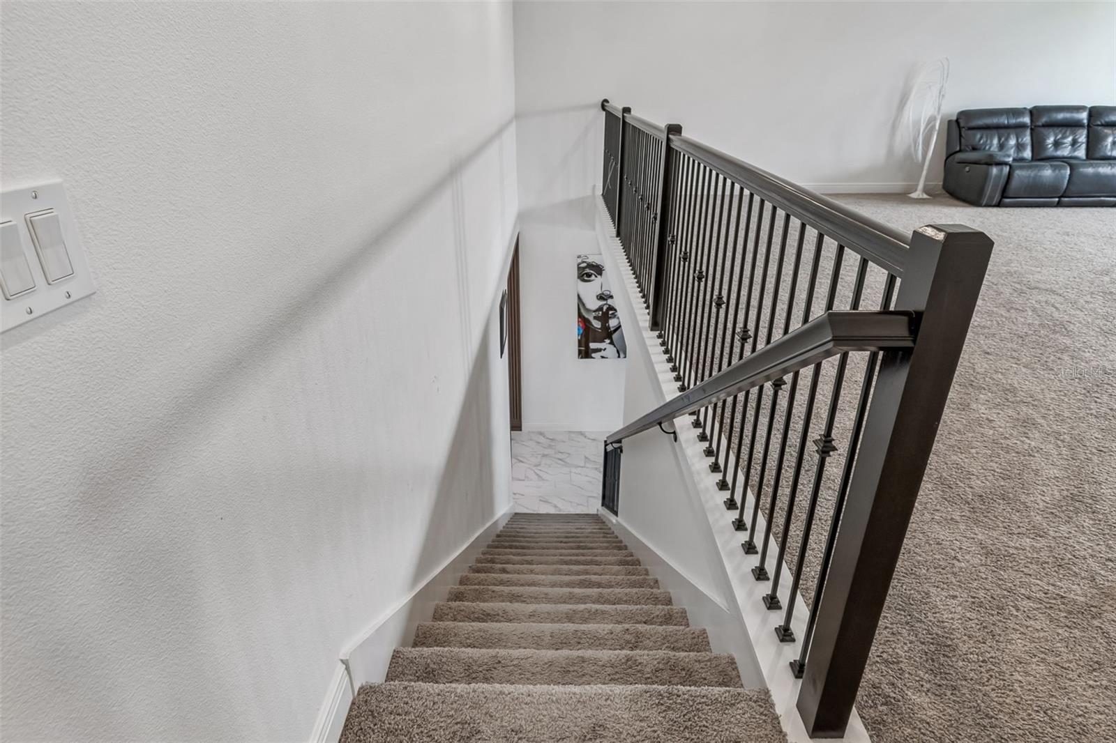 Image 41 of 79 For 19129 Planetree Street