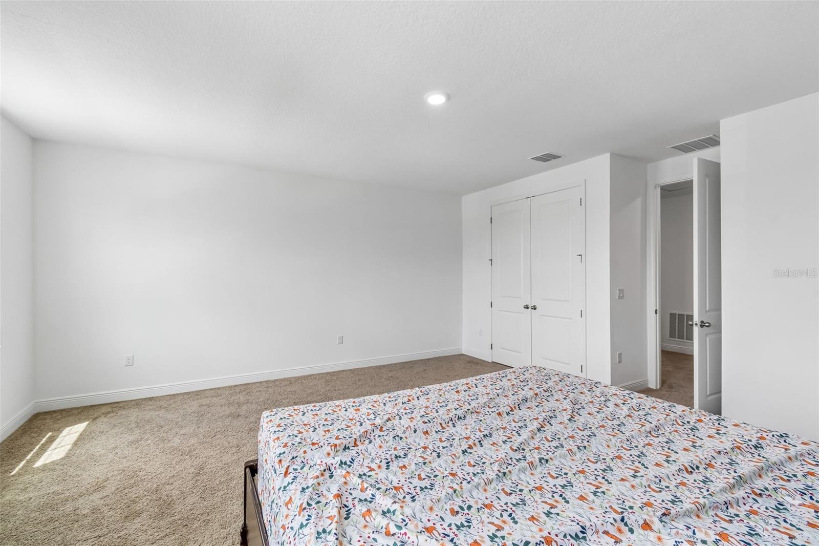 Image 43 of 79 For 19129 Planetree Street