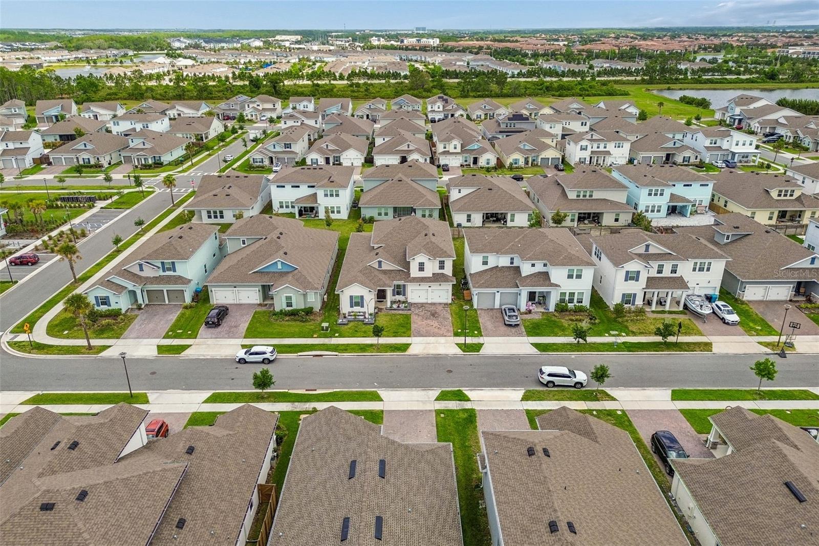 Image 56 of 79 For 19129 Planetree Street