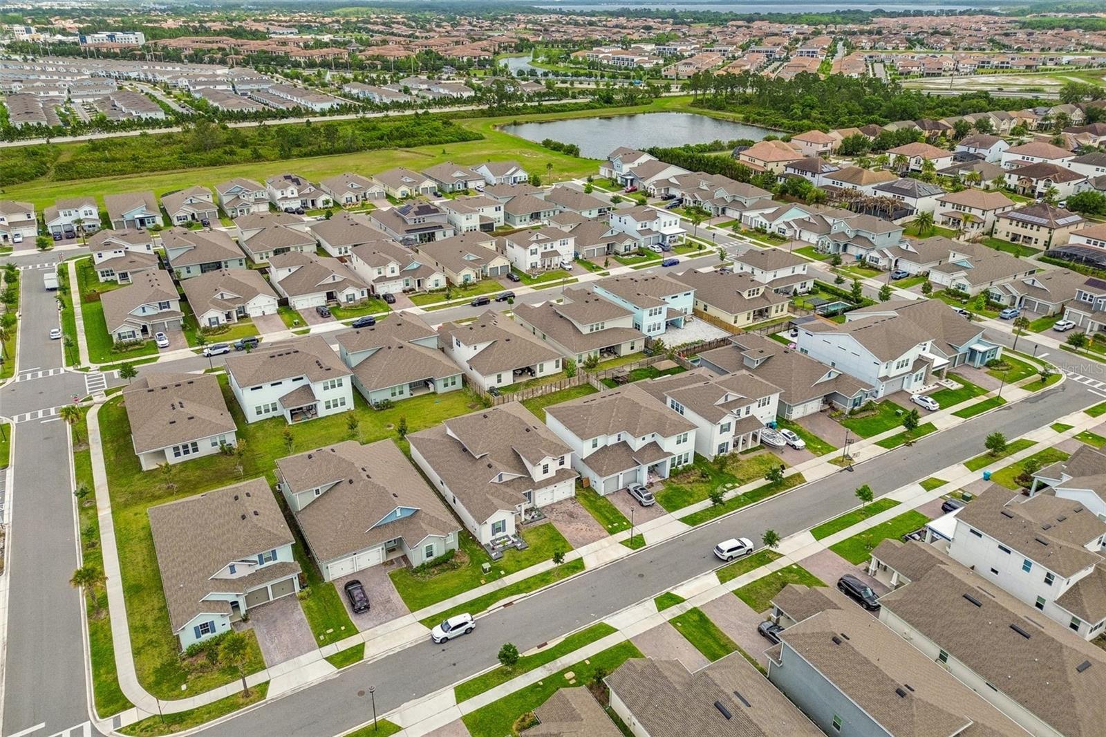 Image 58 of 79 For 19129 Planetree Street