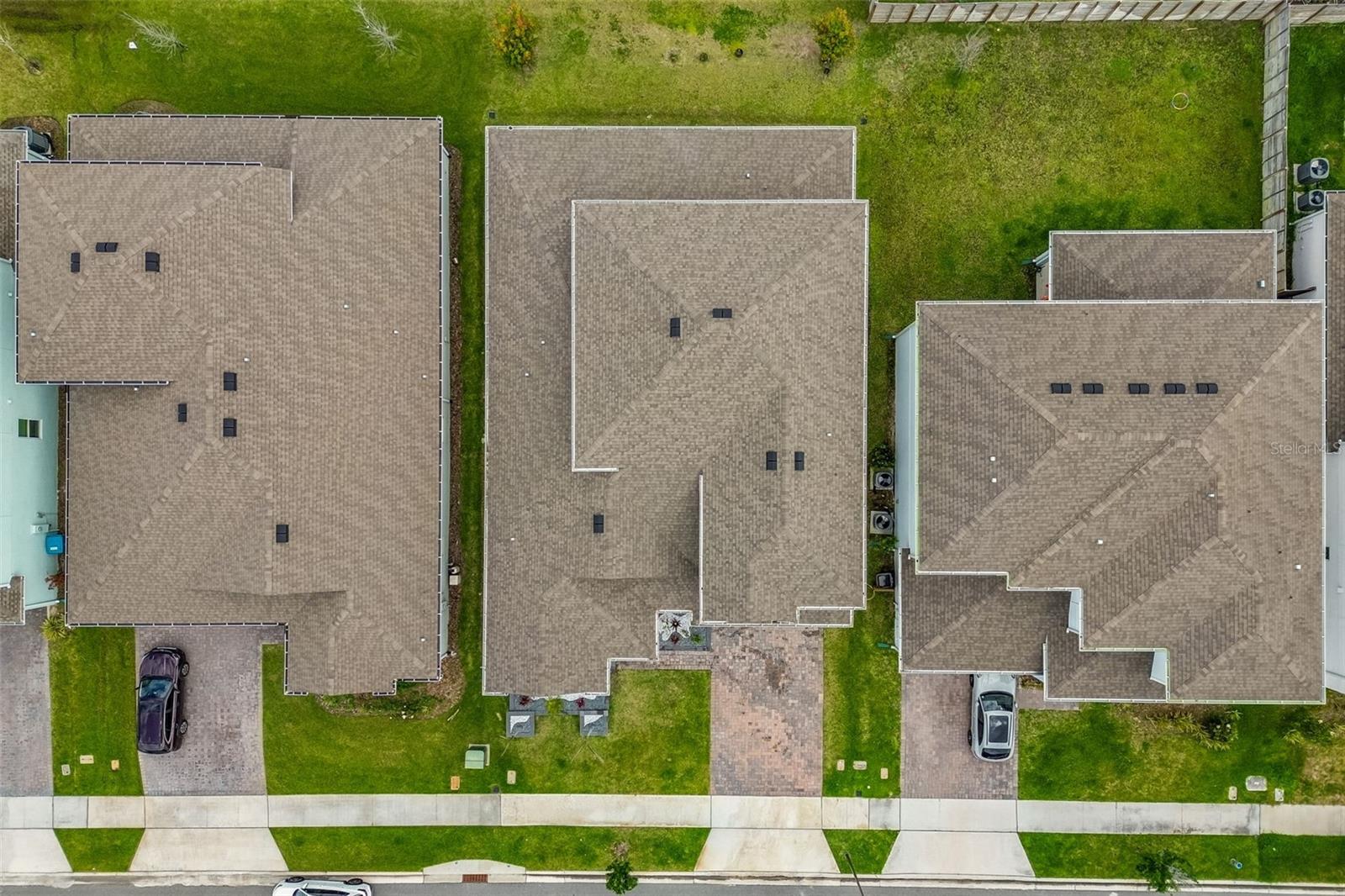 Image 59 of 79 For 19129 Planetree Street