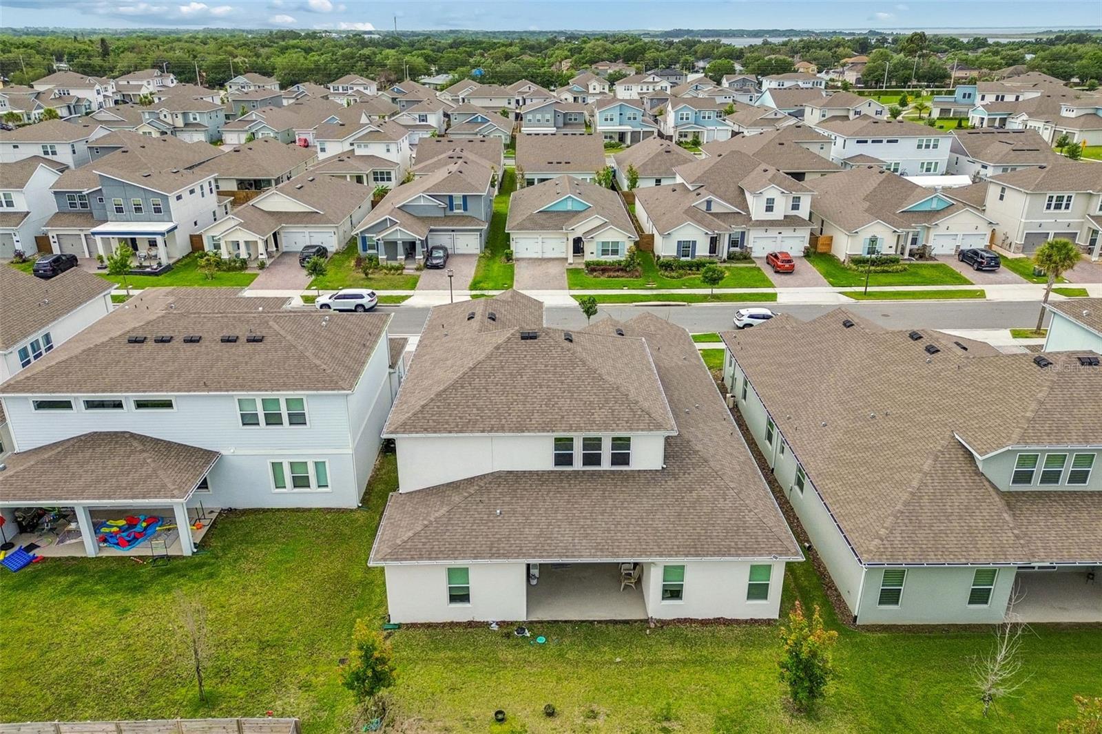 Image 64 of 79 For 19129 Planetree Street