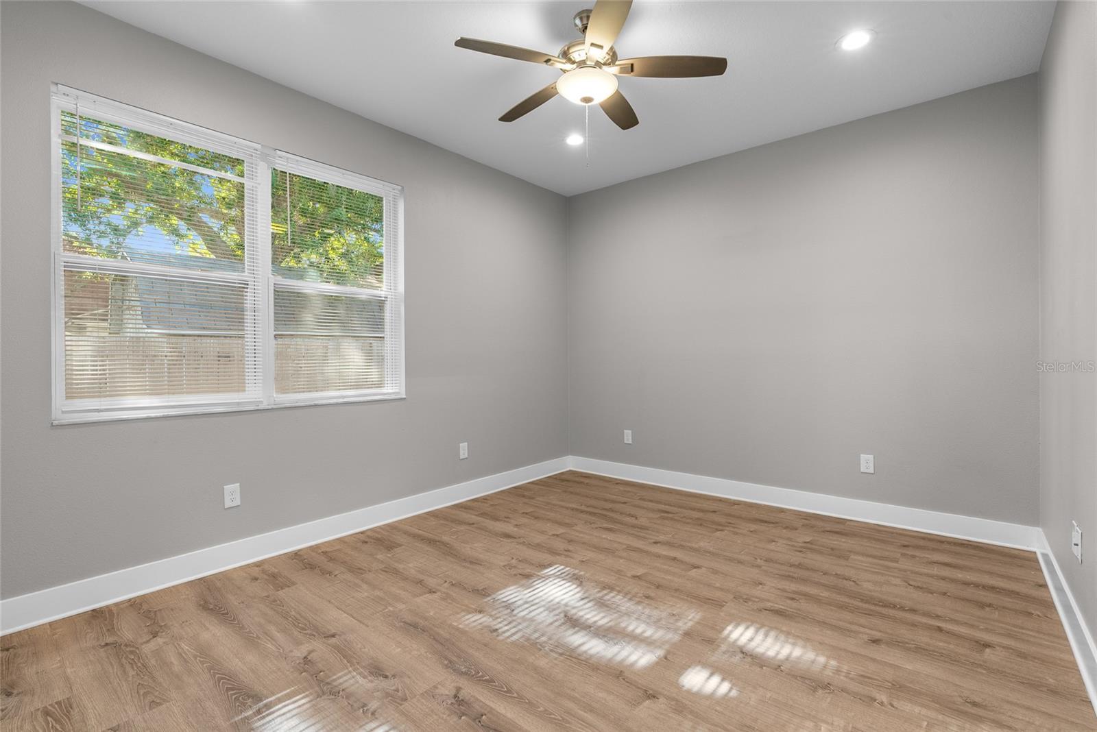 Image 20 of 34 For 6356 30th Way N