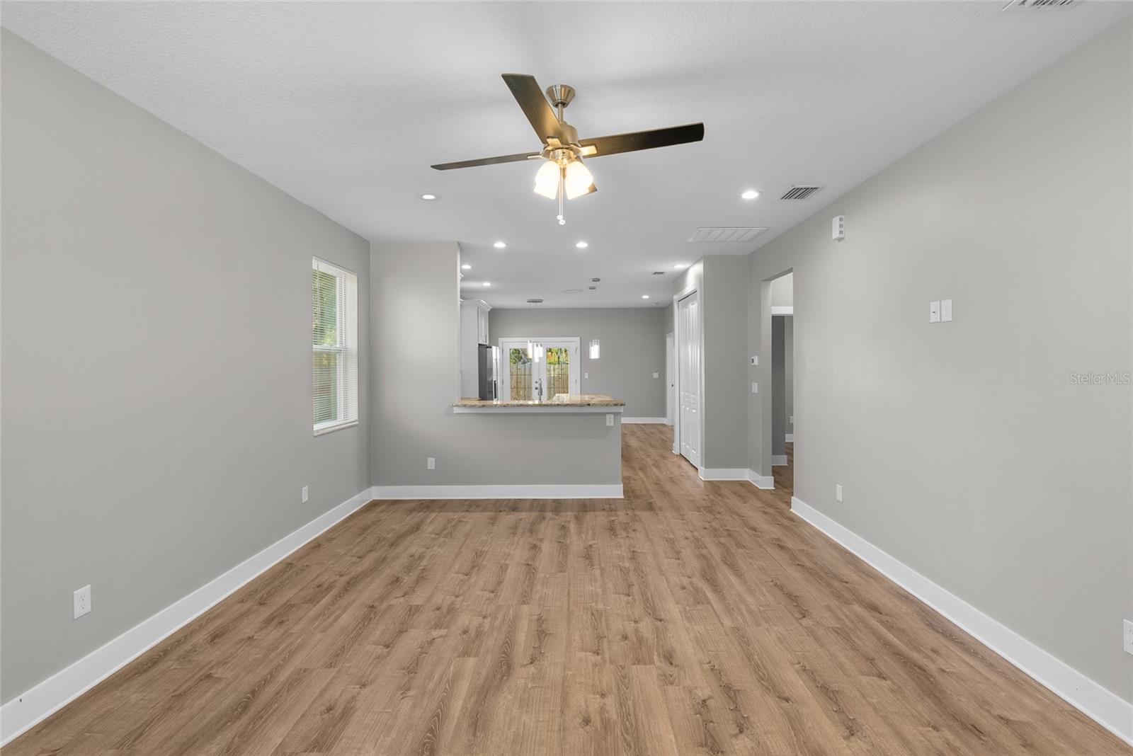 Image 5 of 34 For 6356 30th Way N