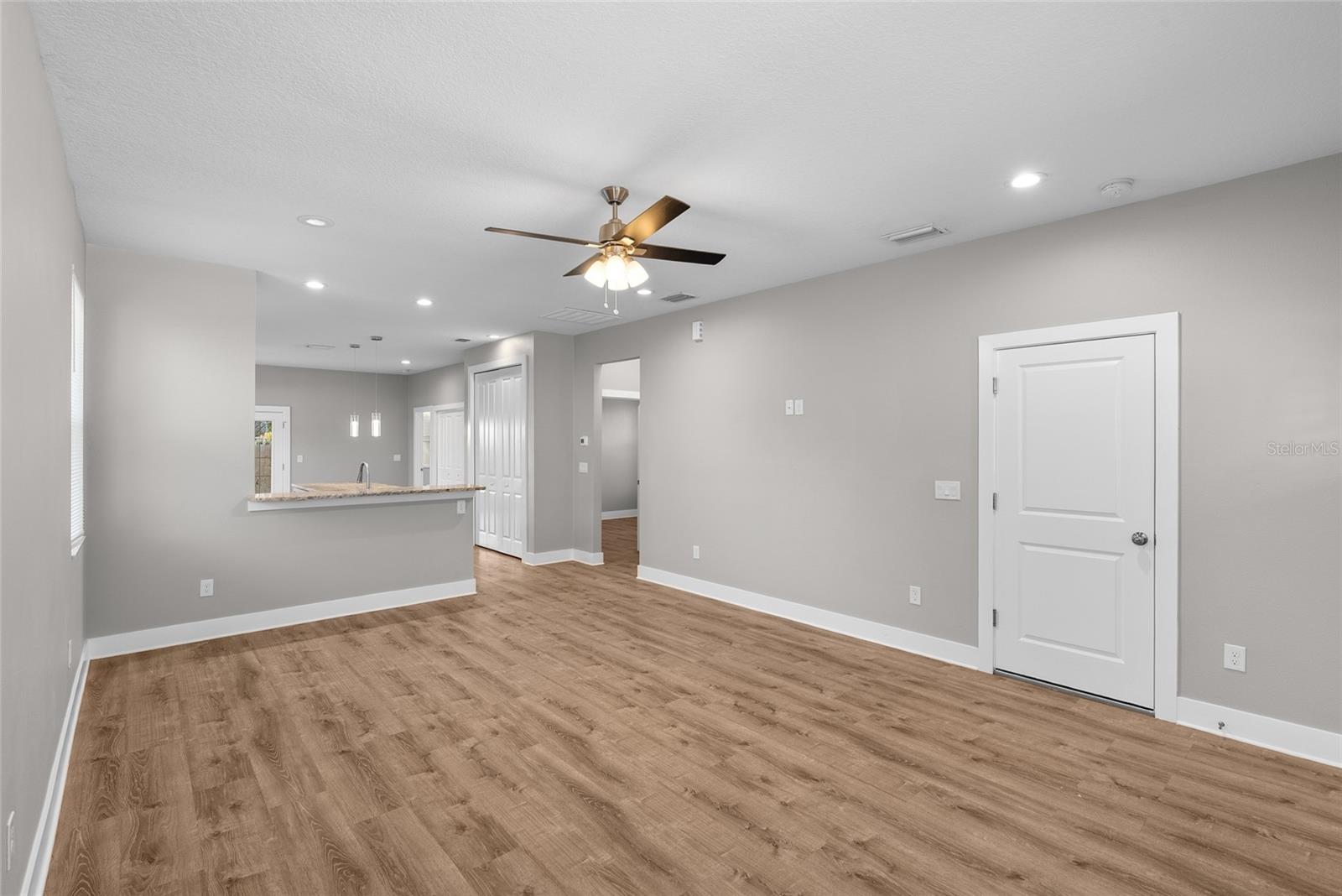 Image 6 of 34 For 6356 30th Way N