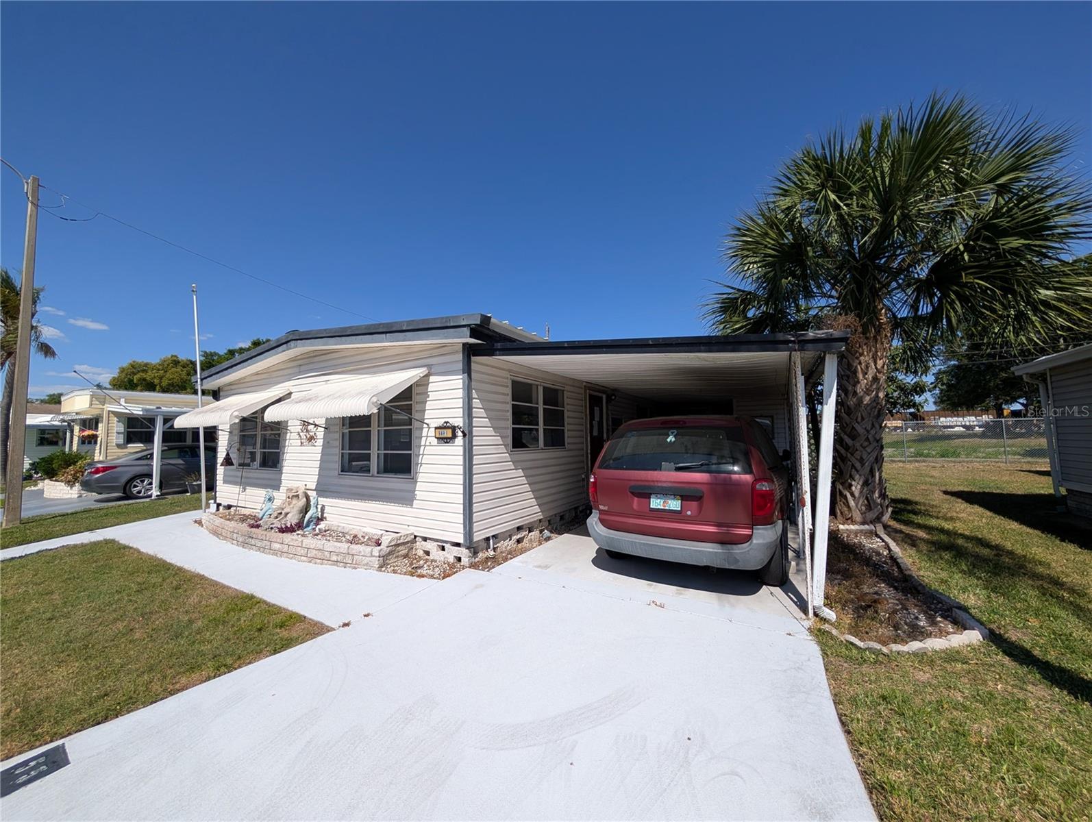Image 3 of 14 For 980 7th Street Nw 55