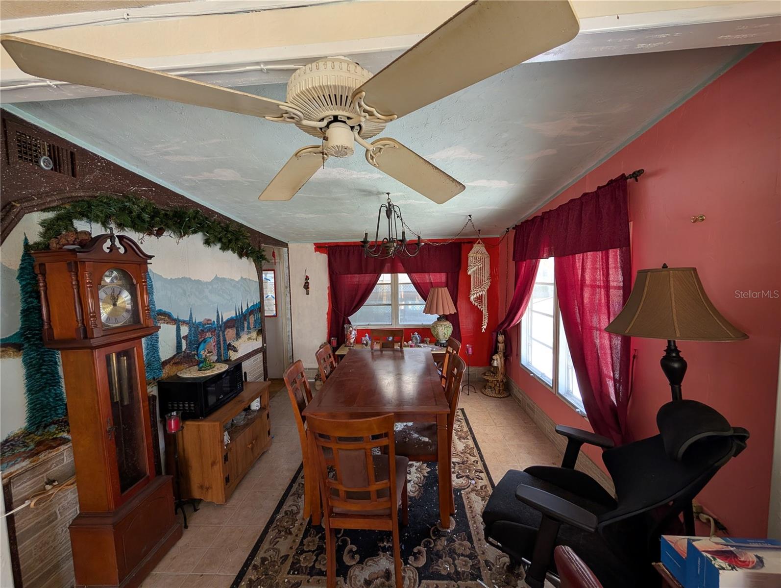 Image 6 of 14 For 980 7th Street Nw 55