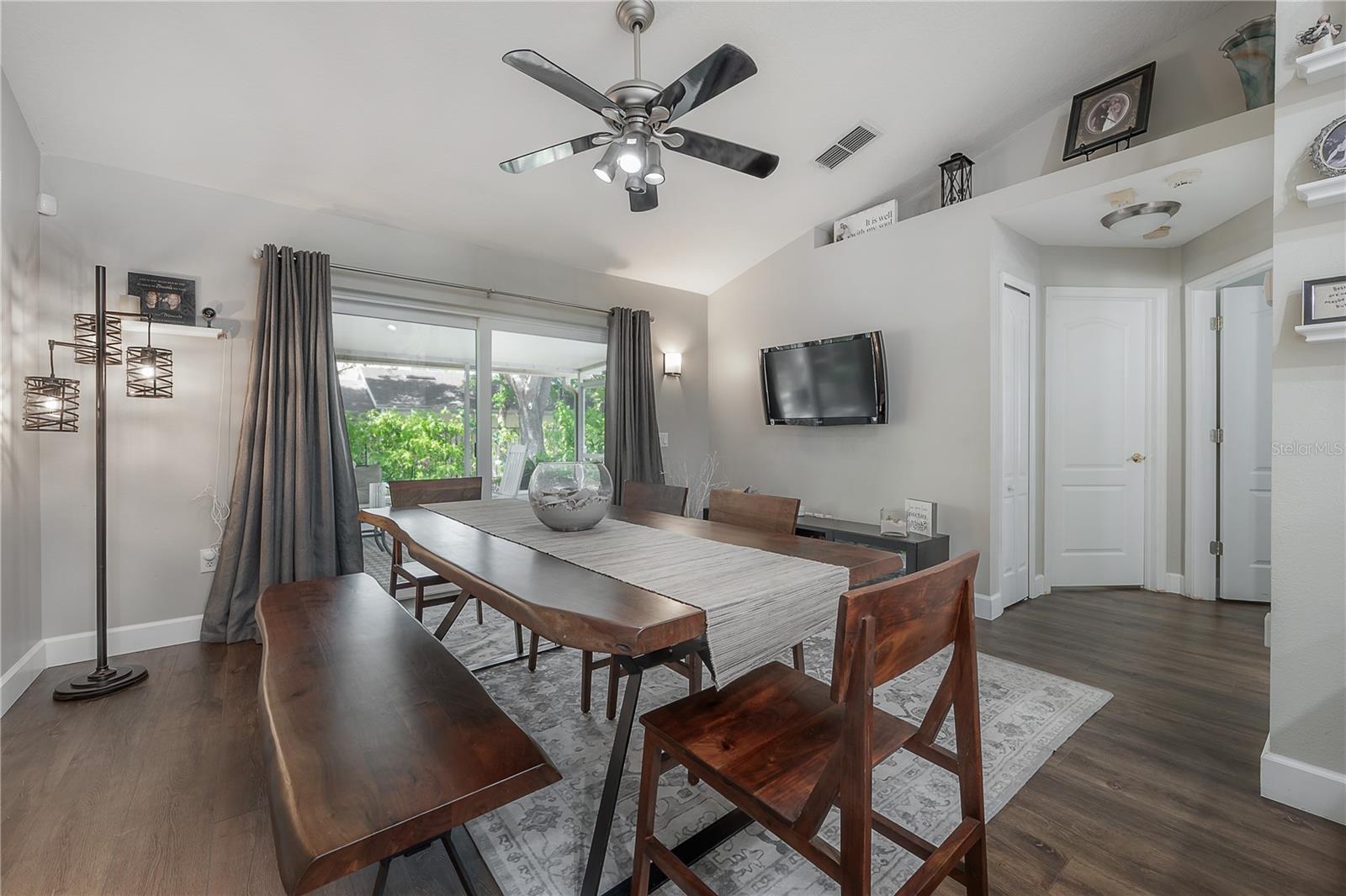 Image 12 of 46 For 8507 Tiara Park Way