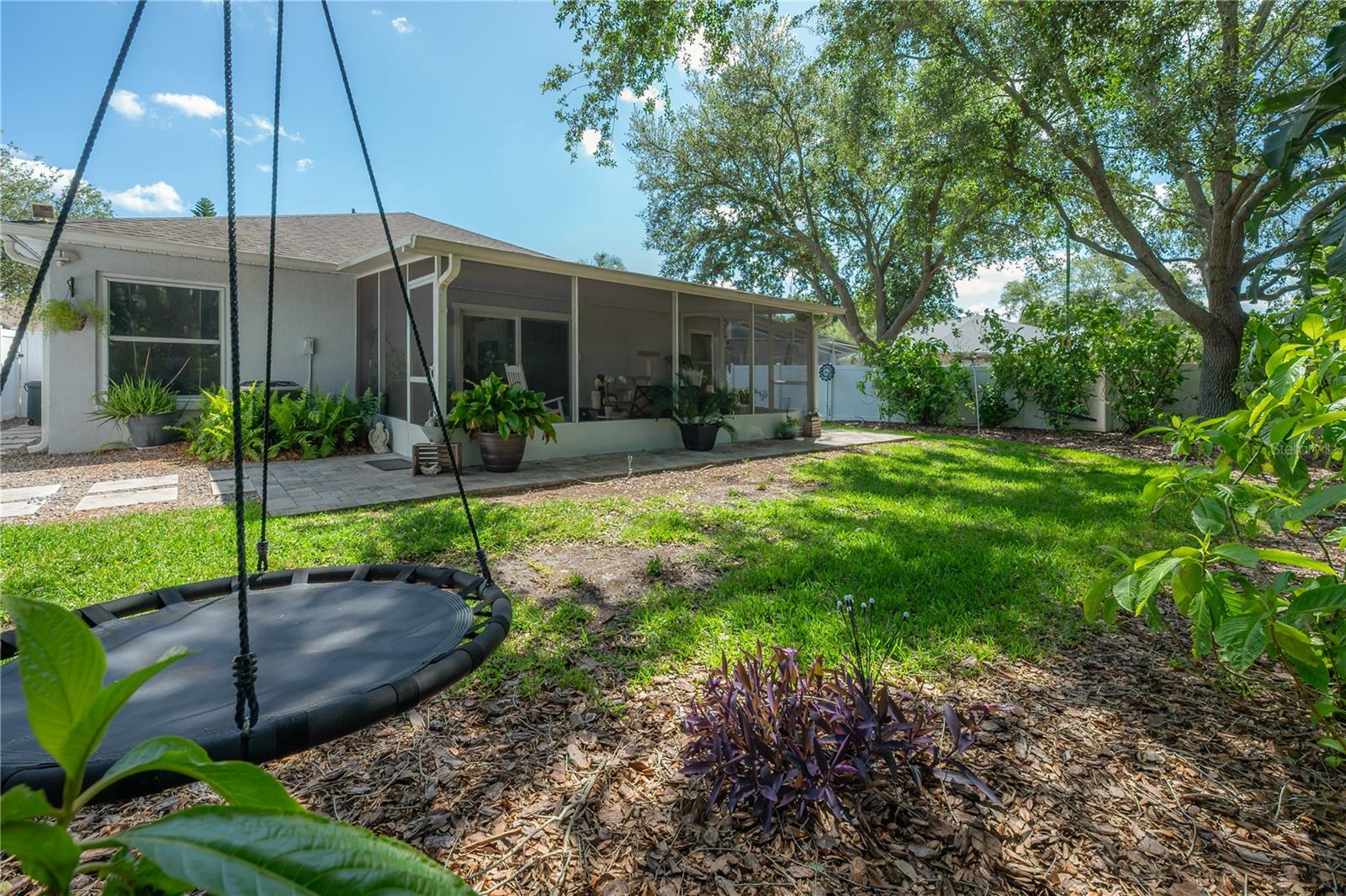 Image 21 of 46 For 8507 Tiara Park Way