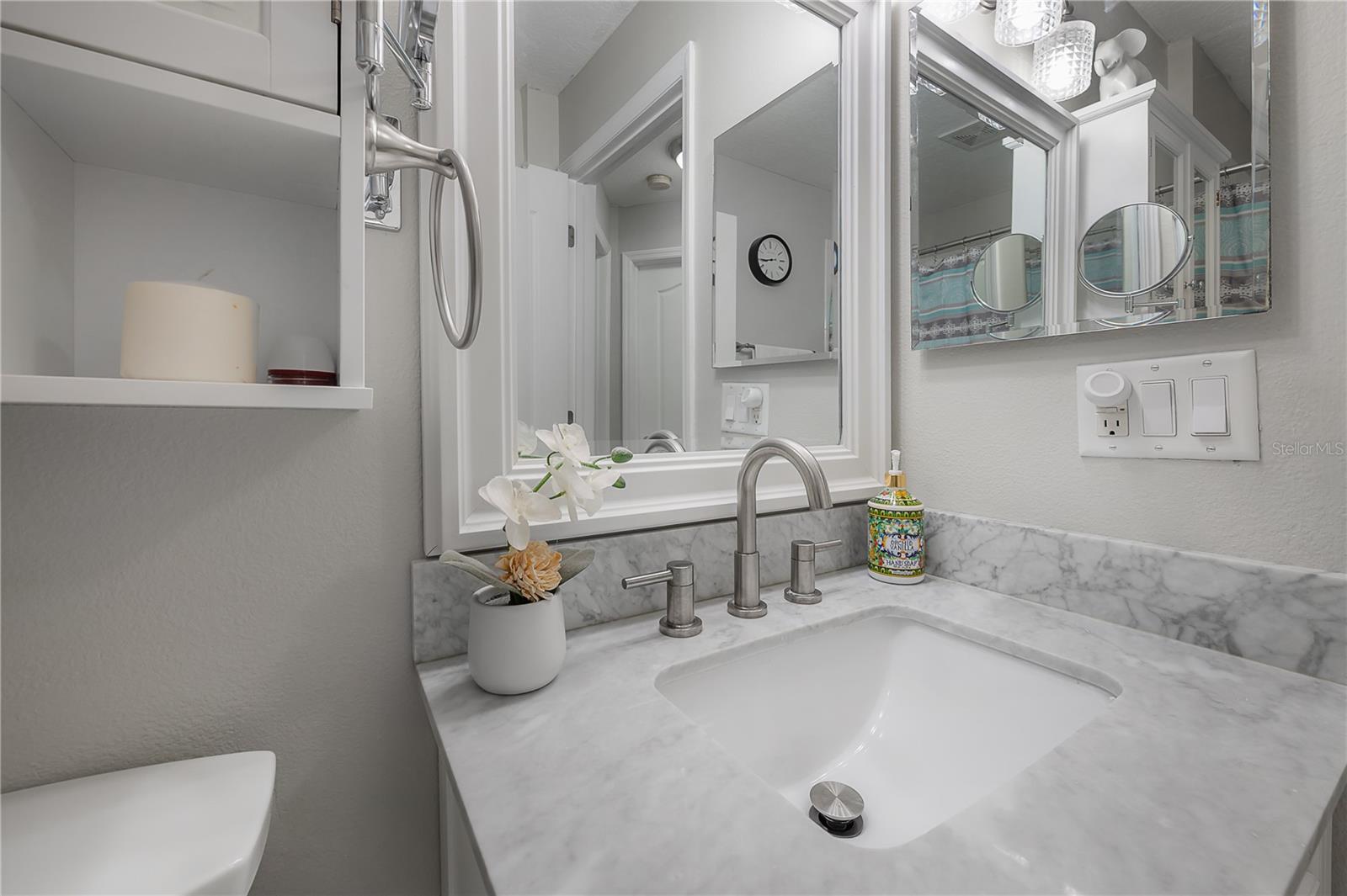 Image 32 of 46 For 8507 Tiara Park Way