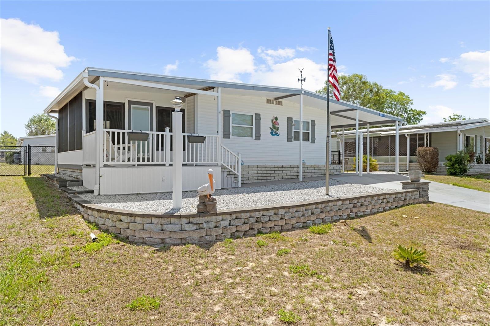Image 4 of 48 For 8979 Highpoint Boulevard