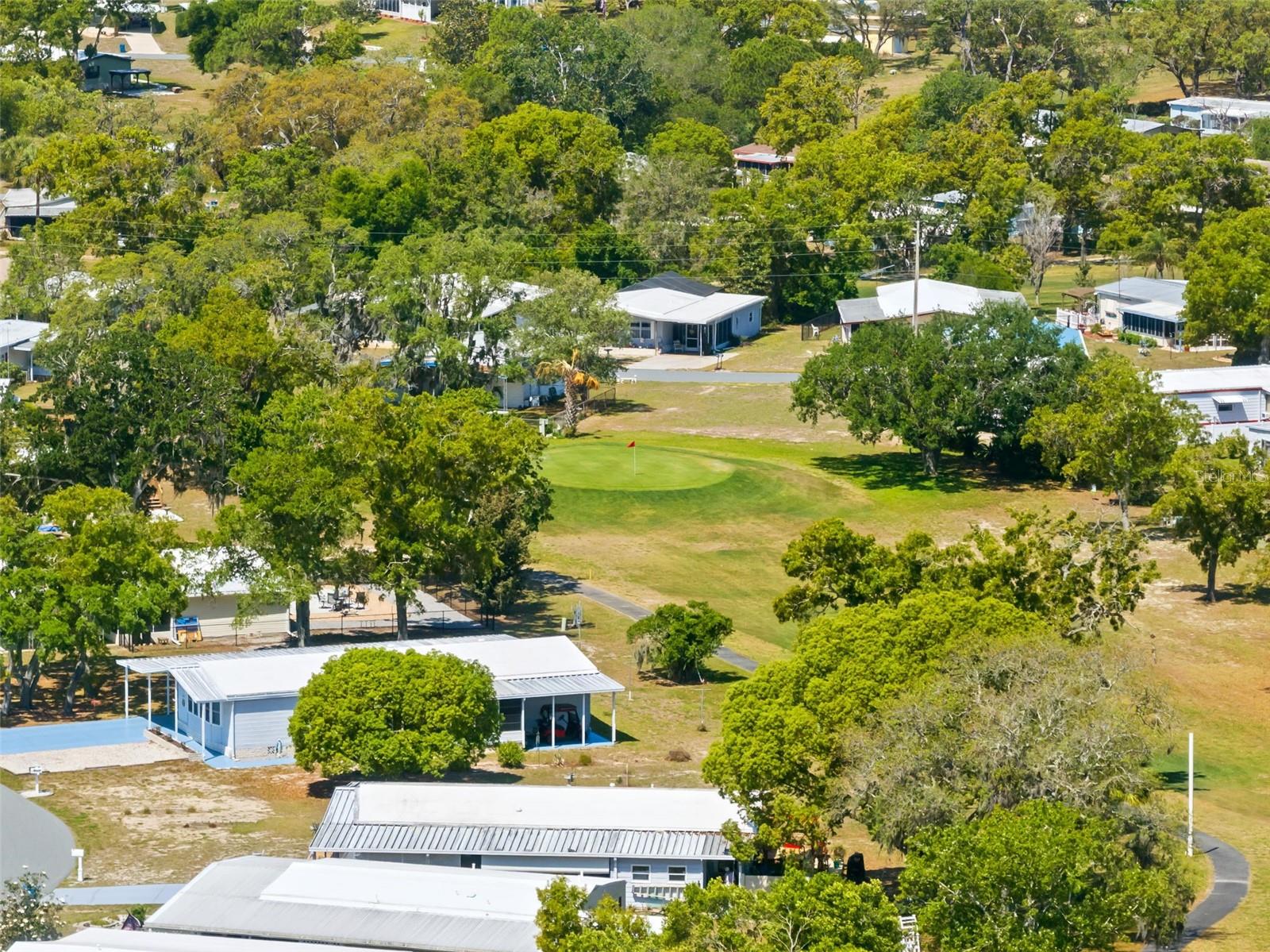 Image 40 of 48 For 8979 Highpoint Boulevard