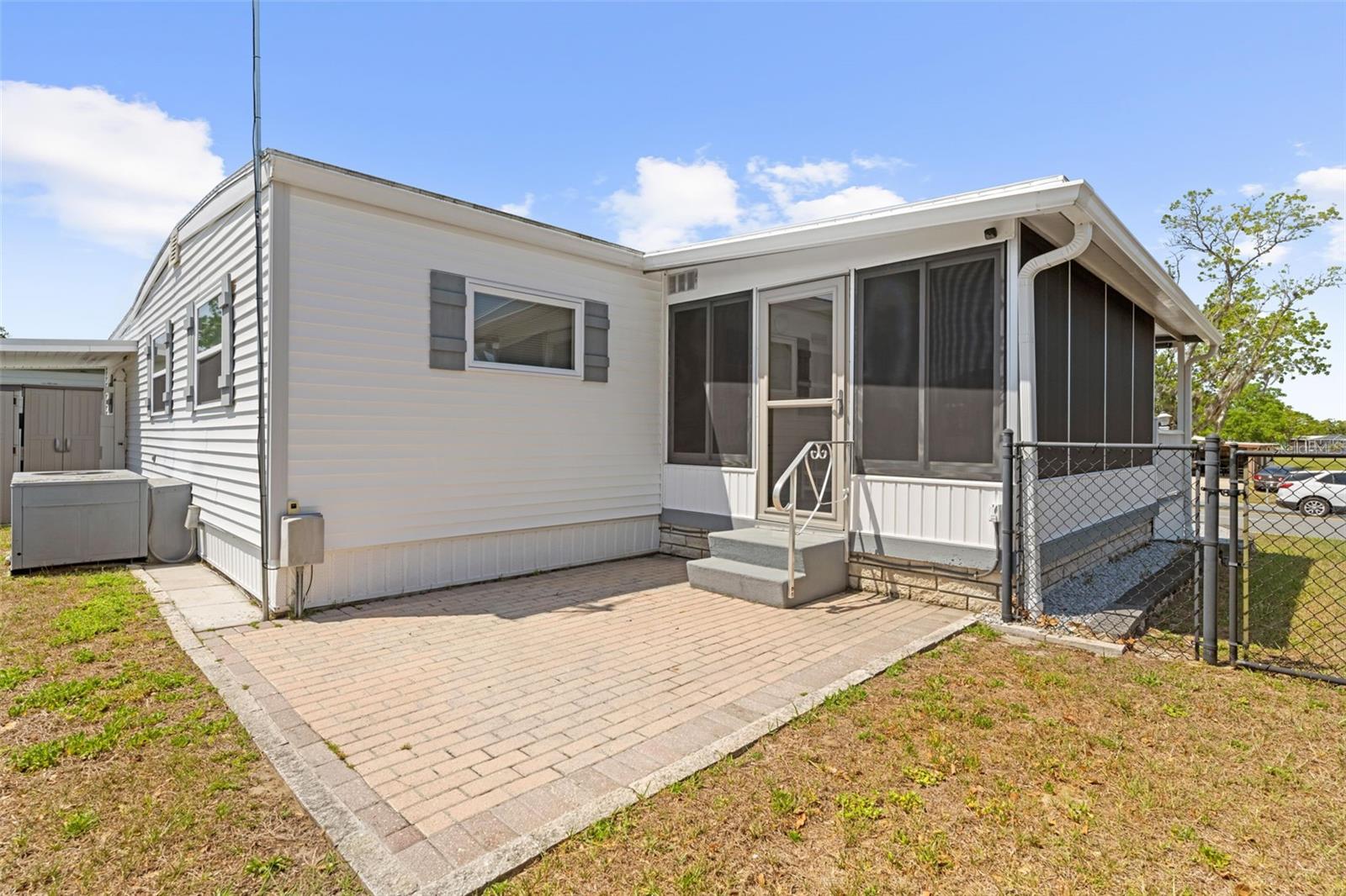 Image 42 of 48 For 8979 Highpoint Boulevard