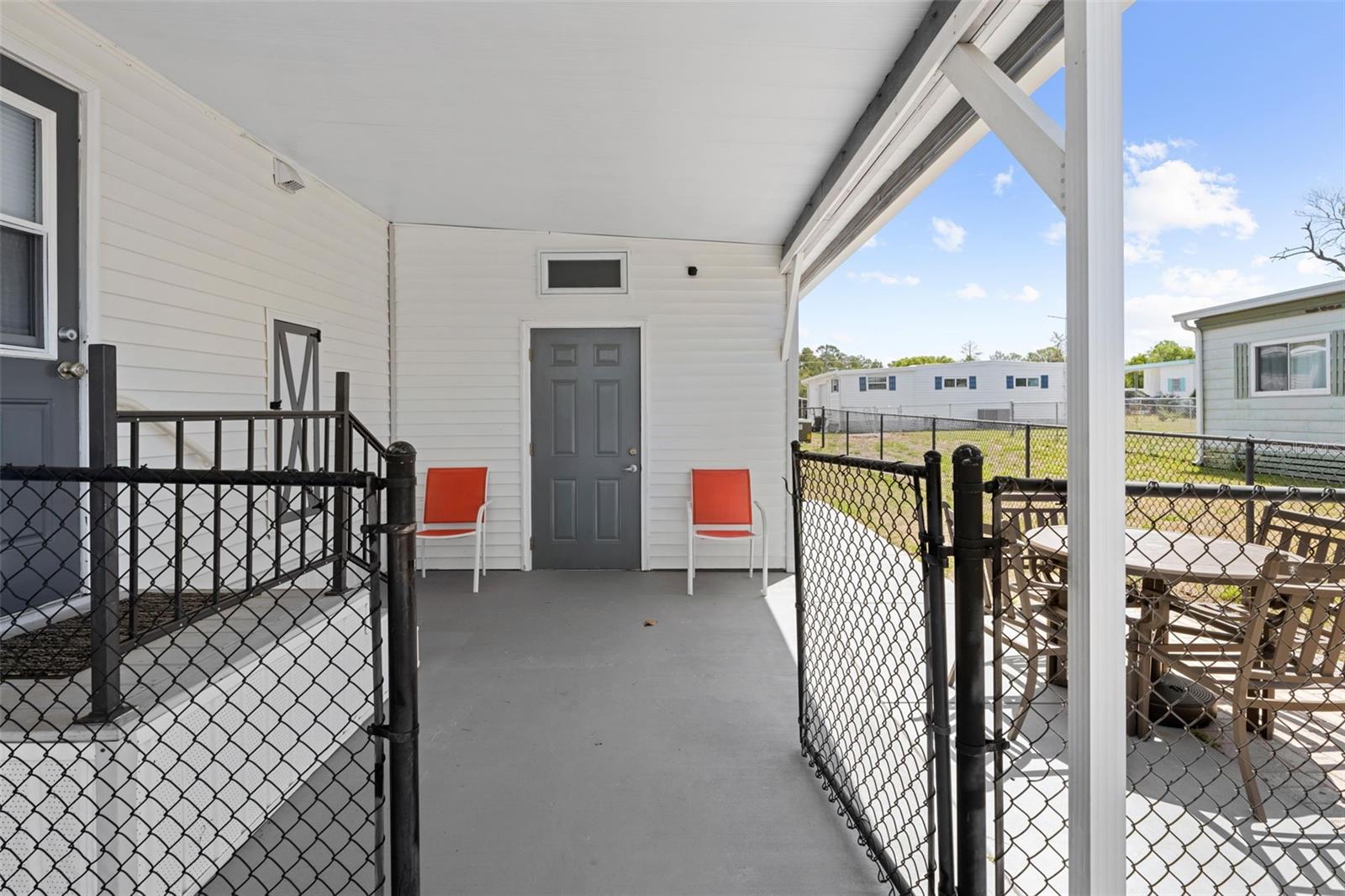 Image 43 of 48 For 8979 Highpoint Boulevard