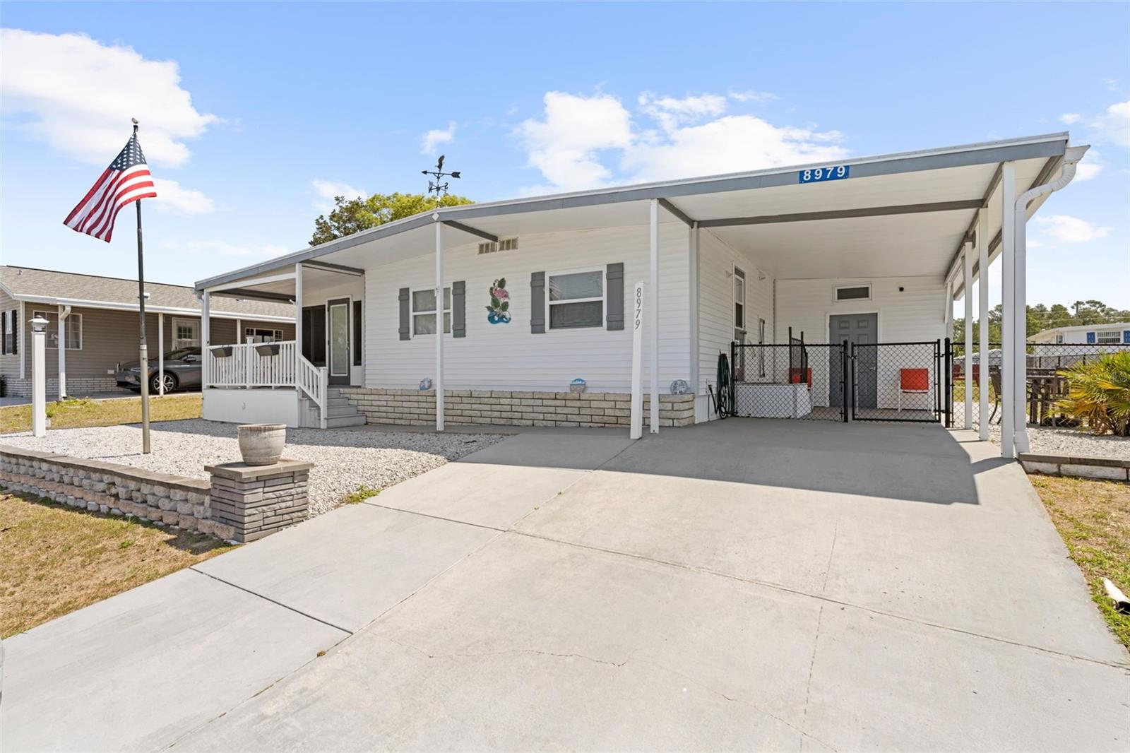 Image 5 of 48 For 8979 Highpoint Boulevard