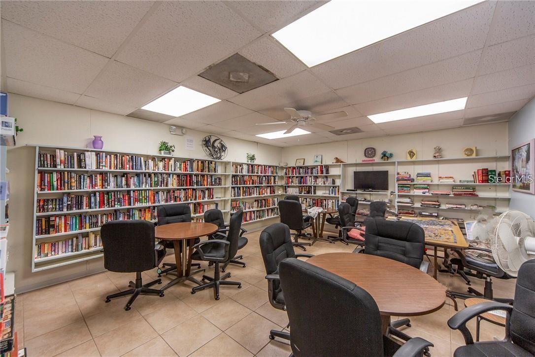 Image 33 of 44 For 5267 81st Street N 5