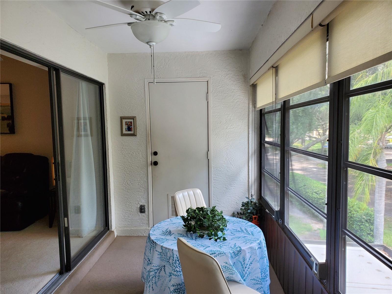 Image 11 of 54 For 322 Kelsey Way 6