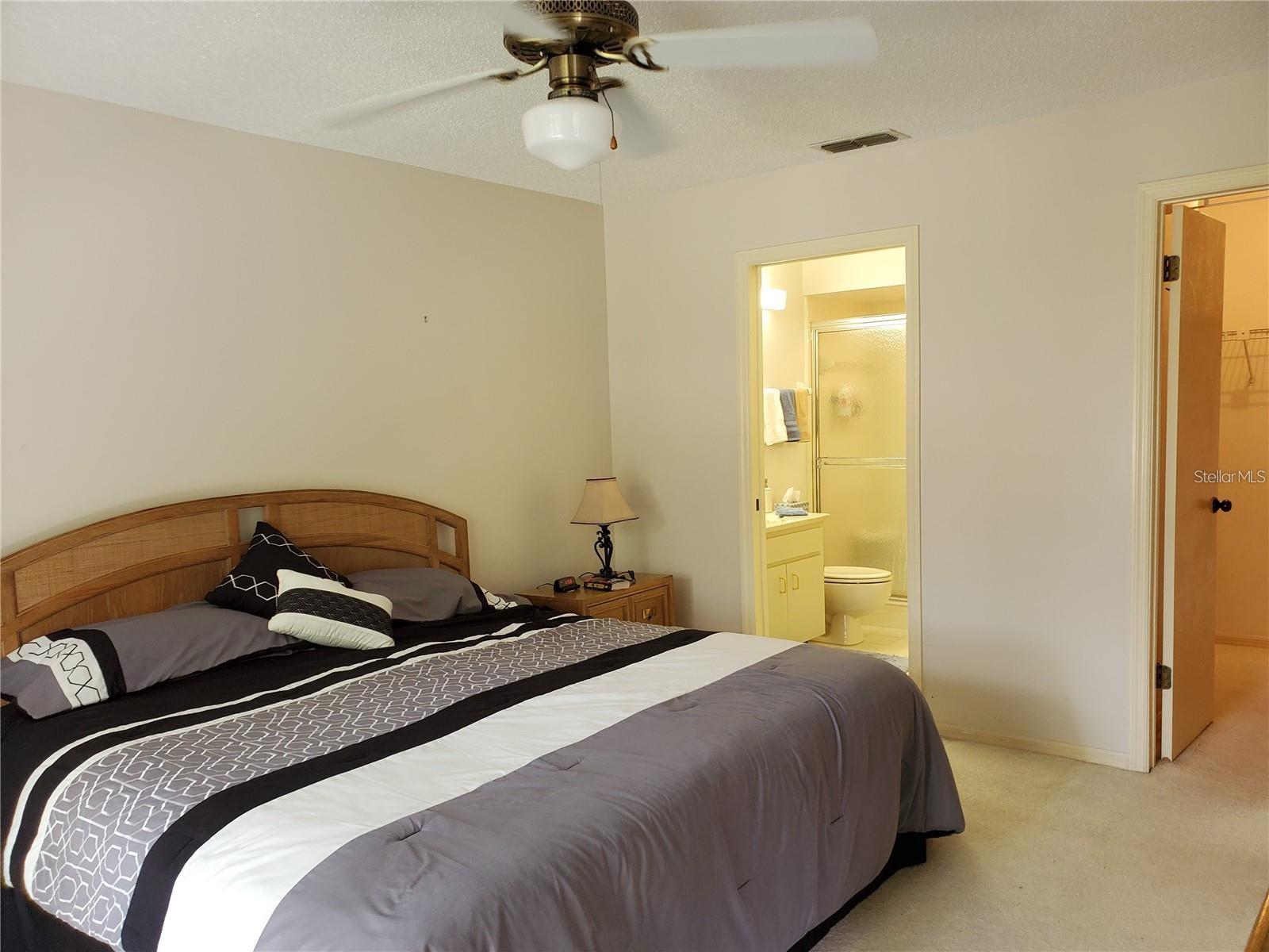 Image 17 of 54 For 322 Kelsey Way 6