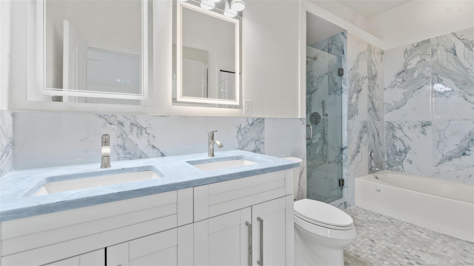 Image 11 of 34 For 11708 Carrollwood Cove Drive