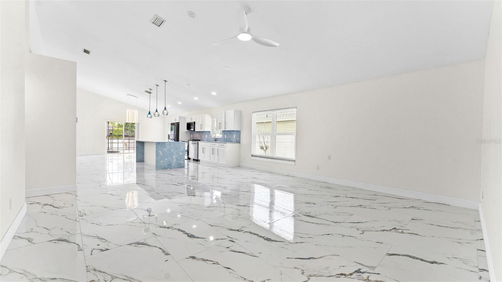 Image 5 of 34 For 11708 Carrollwood Cove Drive