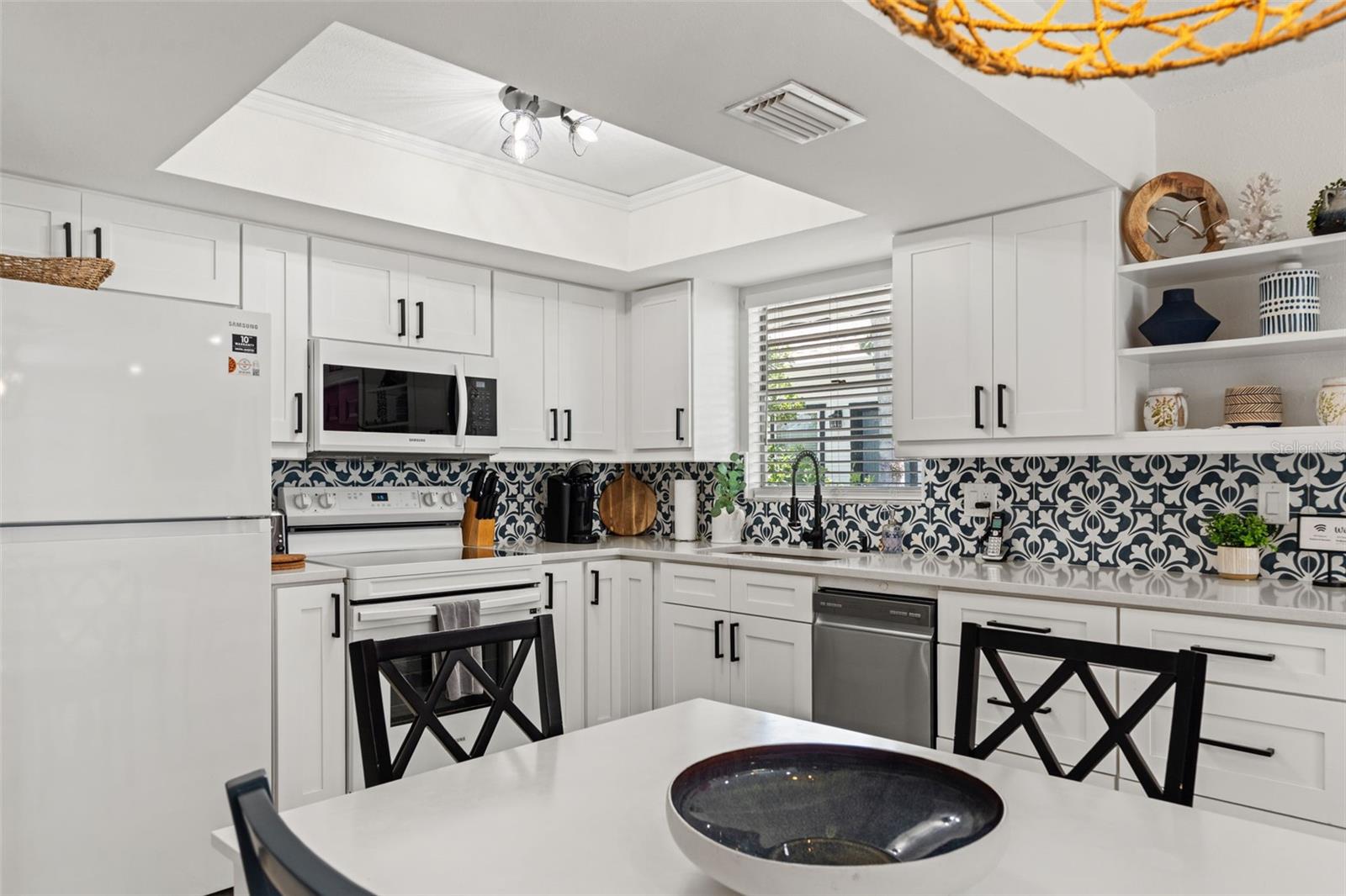 Image 42 of 81 For 8106 Gulf Drive A&b