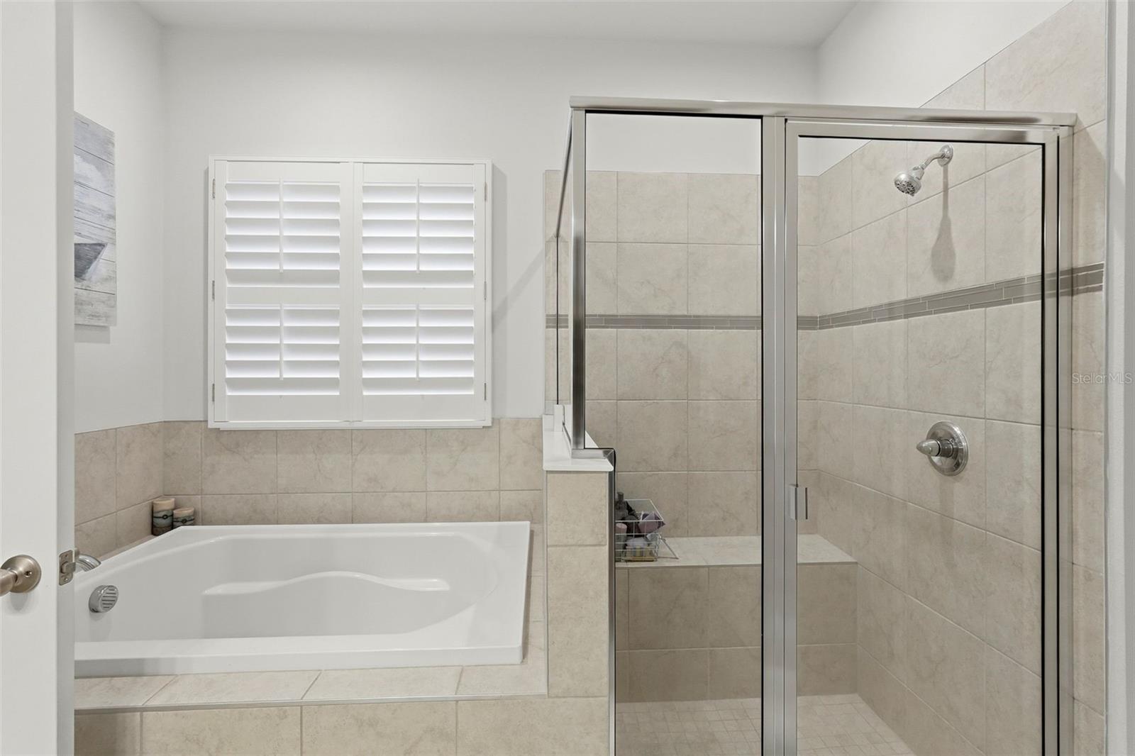 Image 17 of 42 For 9822 Eventide Trail