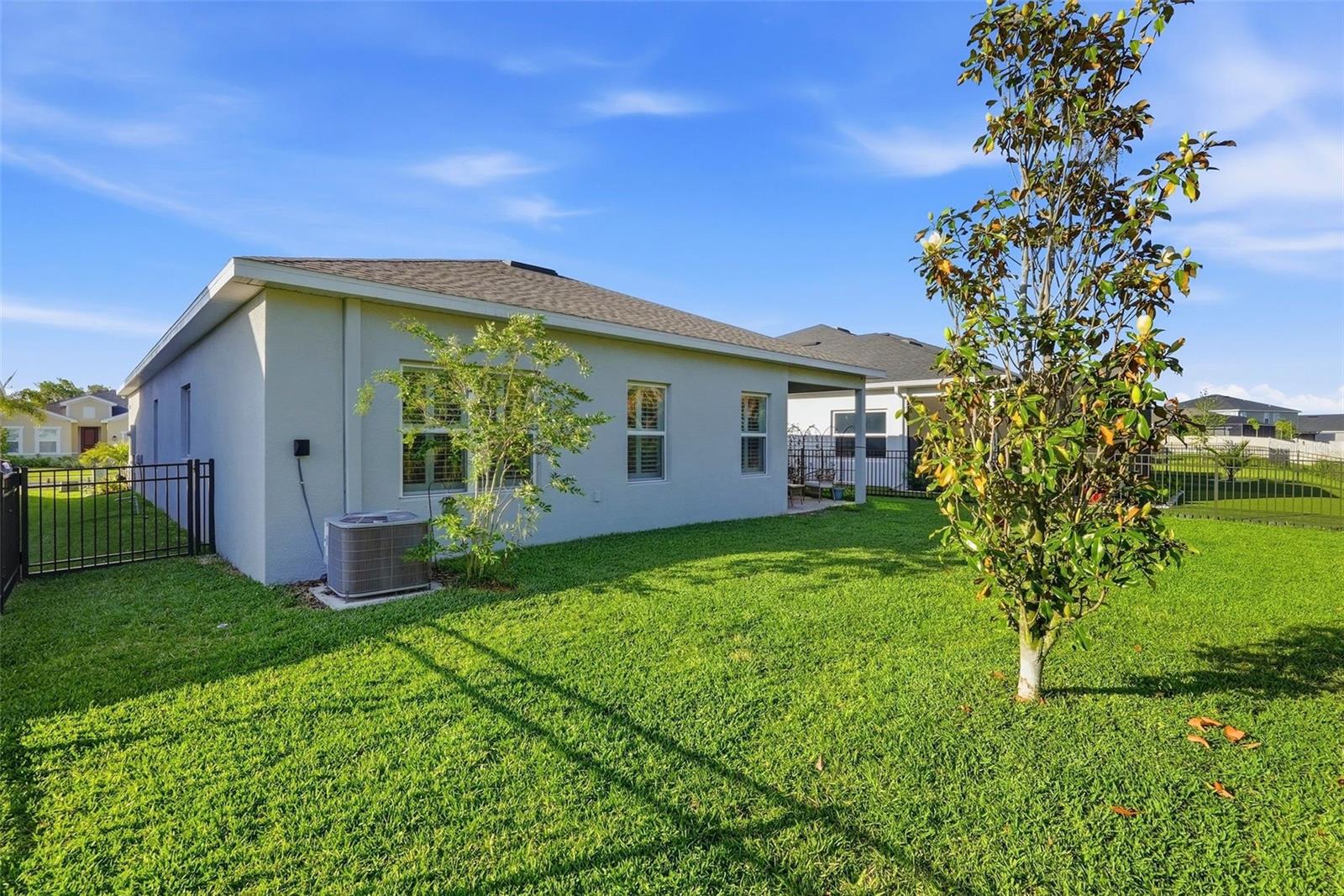 Image 29 of 42 For 9822 Eventide Trail