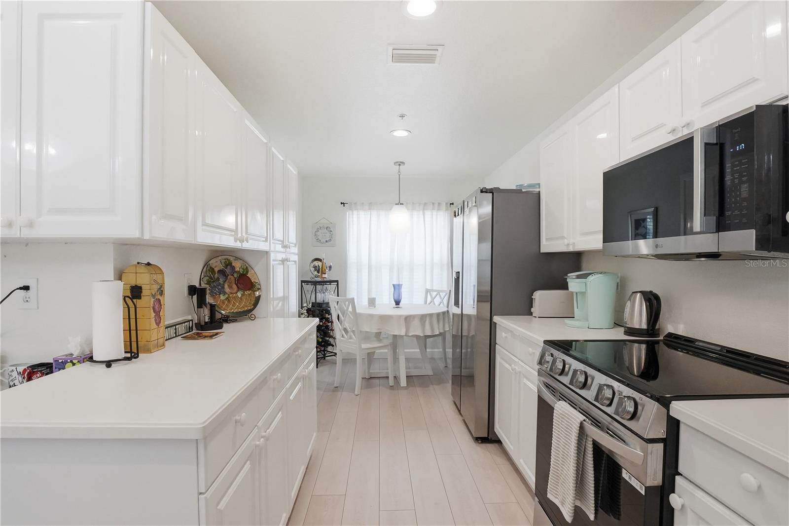 Image 10 of 33 For 6594 Fairway Gardens Drive 6594