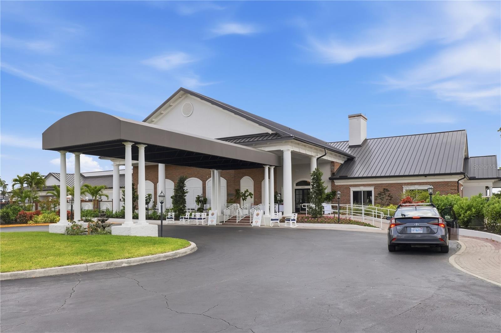 Image 29 of 33 For 6594 Fairway Gardens Drive 6594