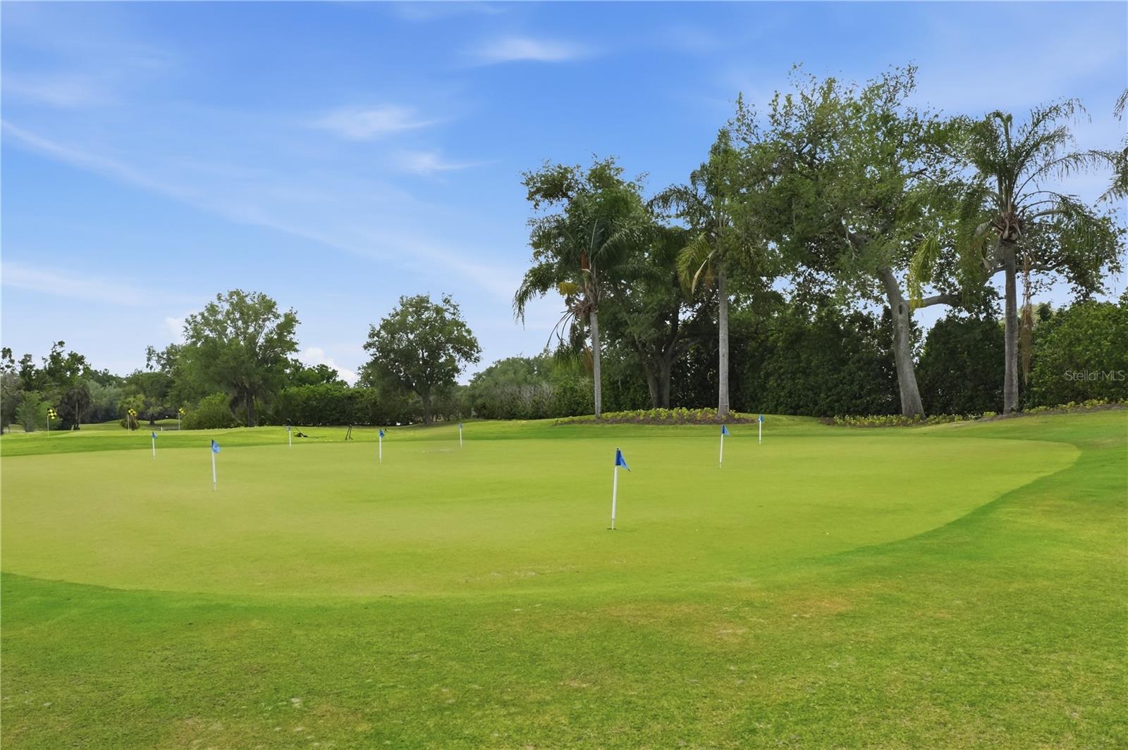 Image 31 of 33 For 6594 Fairway Gardens Drive 6594