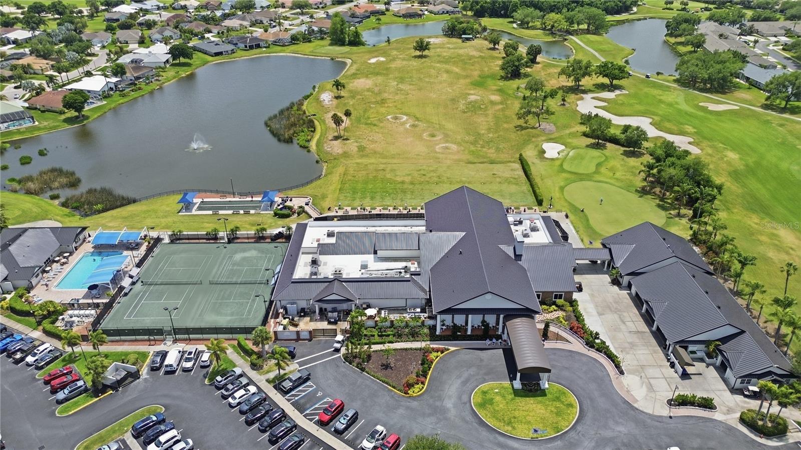 Image 4 of 33 For 6594 Fairway Gardens Drive 6594