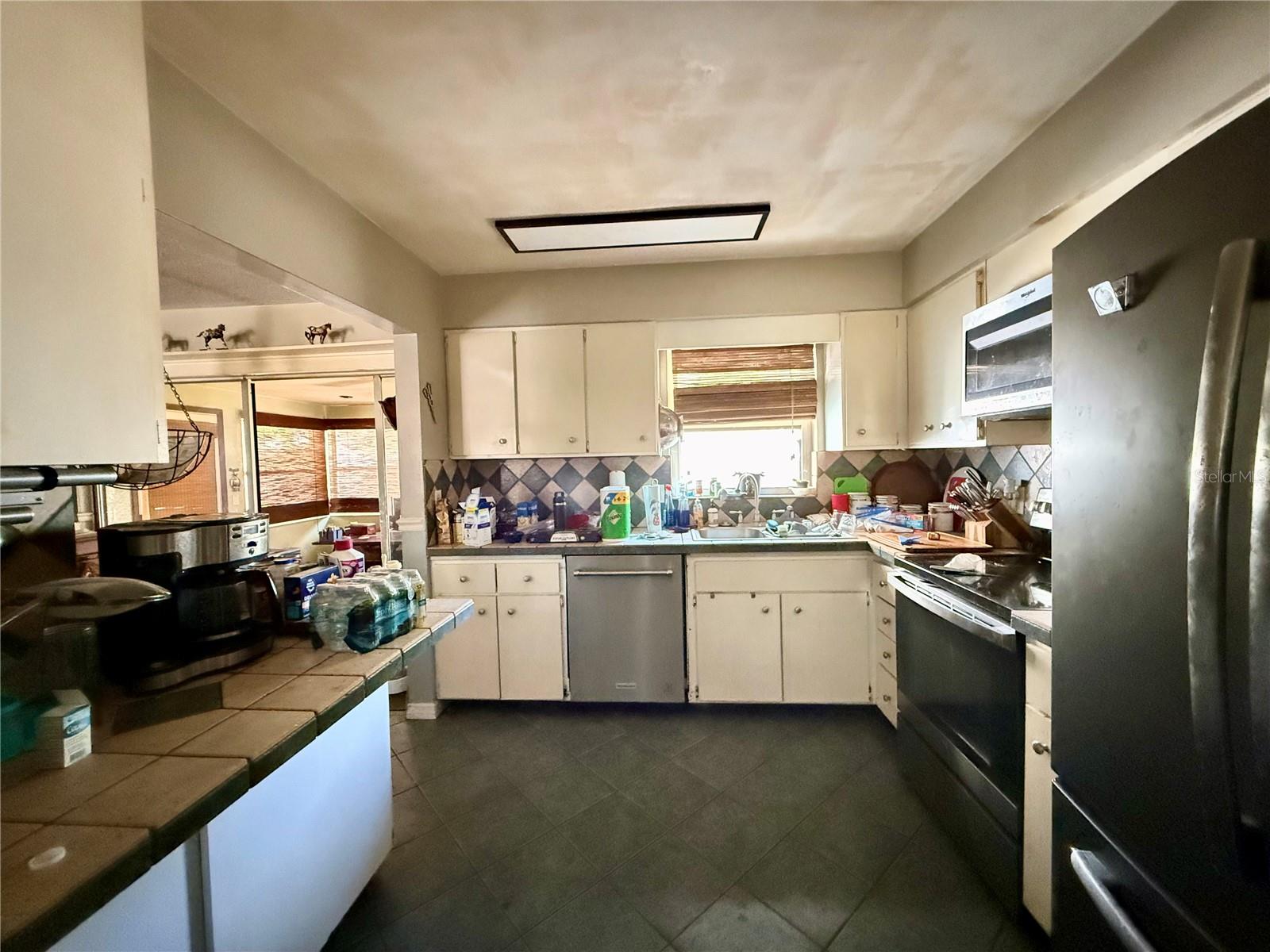 Image 11 of 36 For 720 15th Avenue Sw