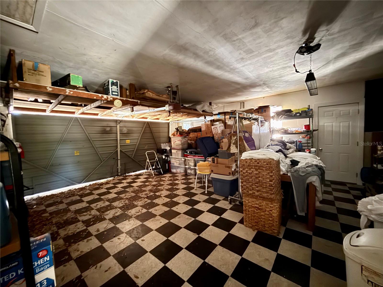 Image 25 of 36 For 720 15th Avenue Sw