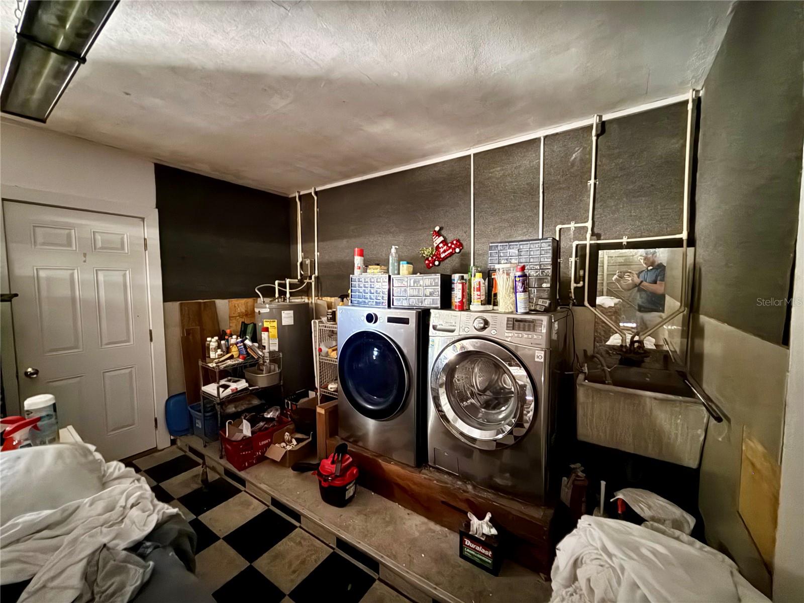 Image 27 of 36 For 720 15th Avenue Sw