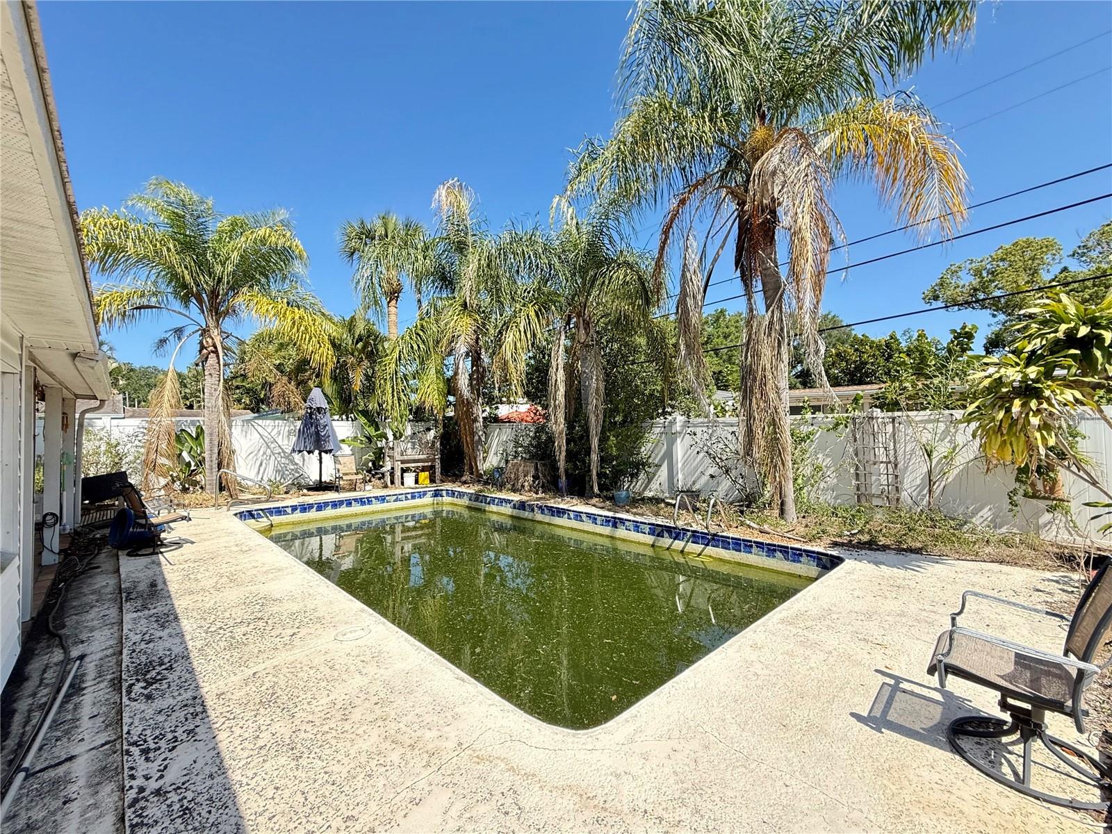 Image 32 of 36 For 720 15th Avenue Sw