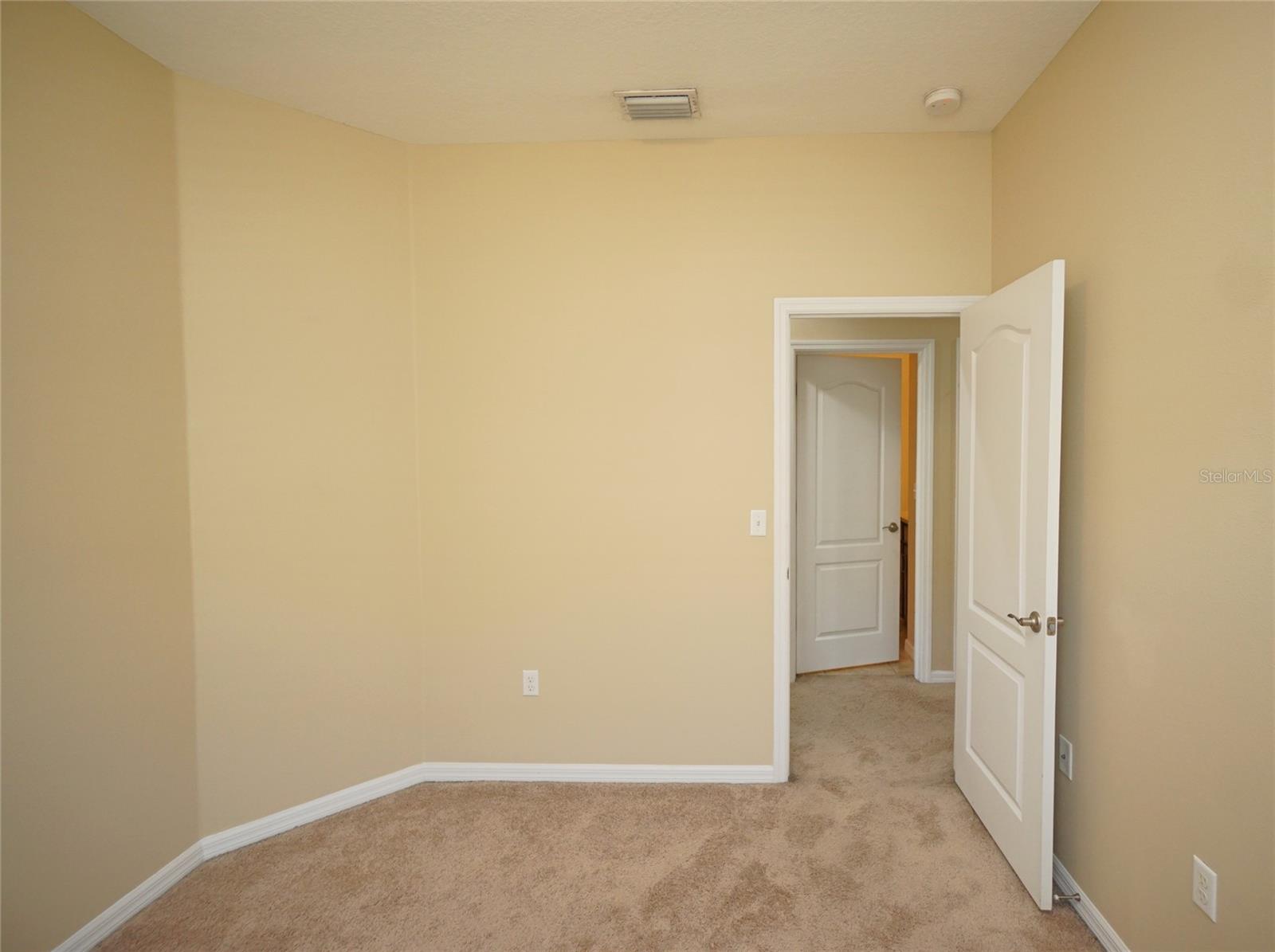 Image 15 of 21 For 7001 Interbay Boulevard 345