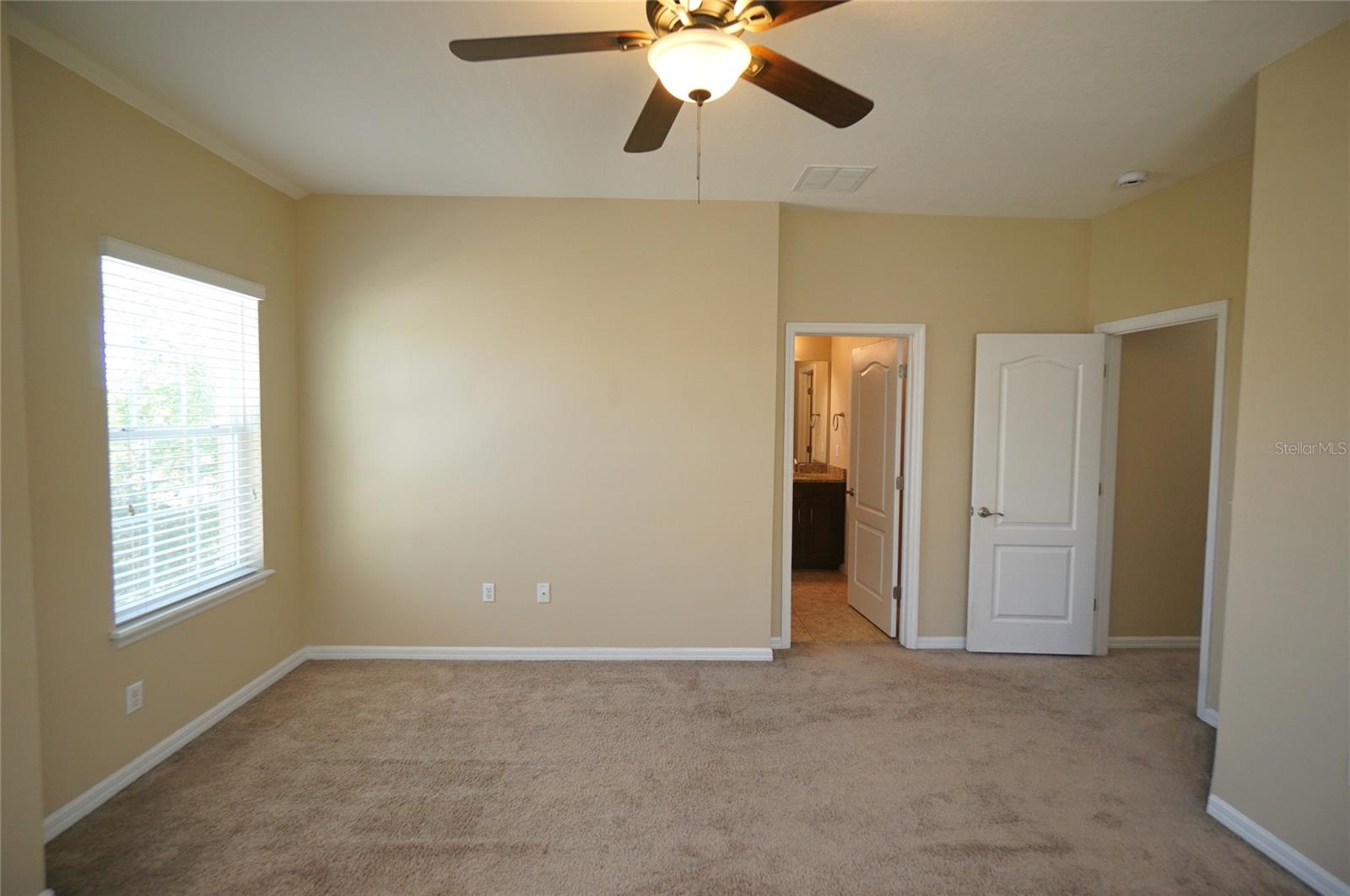 Image 17 of 21 For 7001 Interbay Boulevard 345