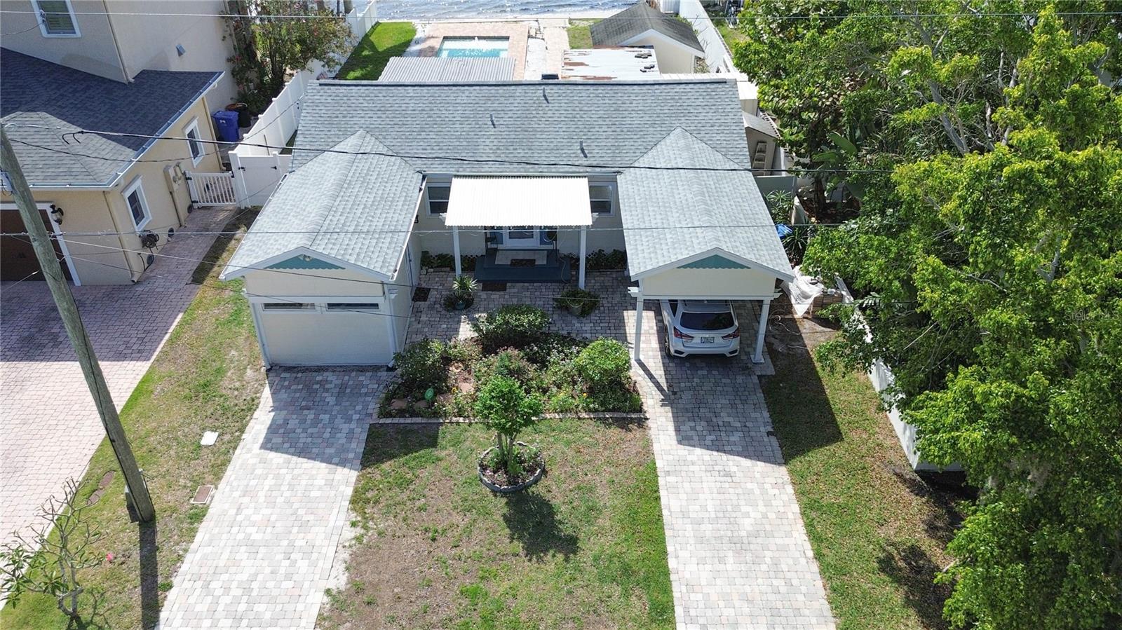 Image 21 of 21 For 950 Weedon Drive Ne