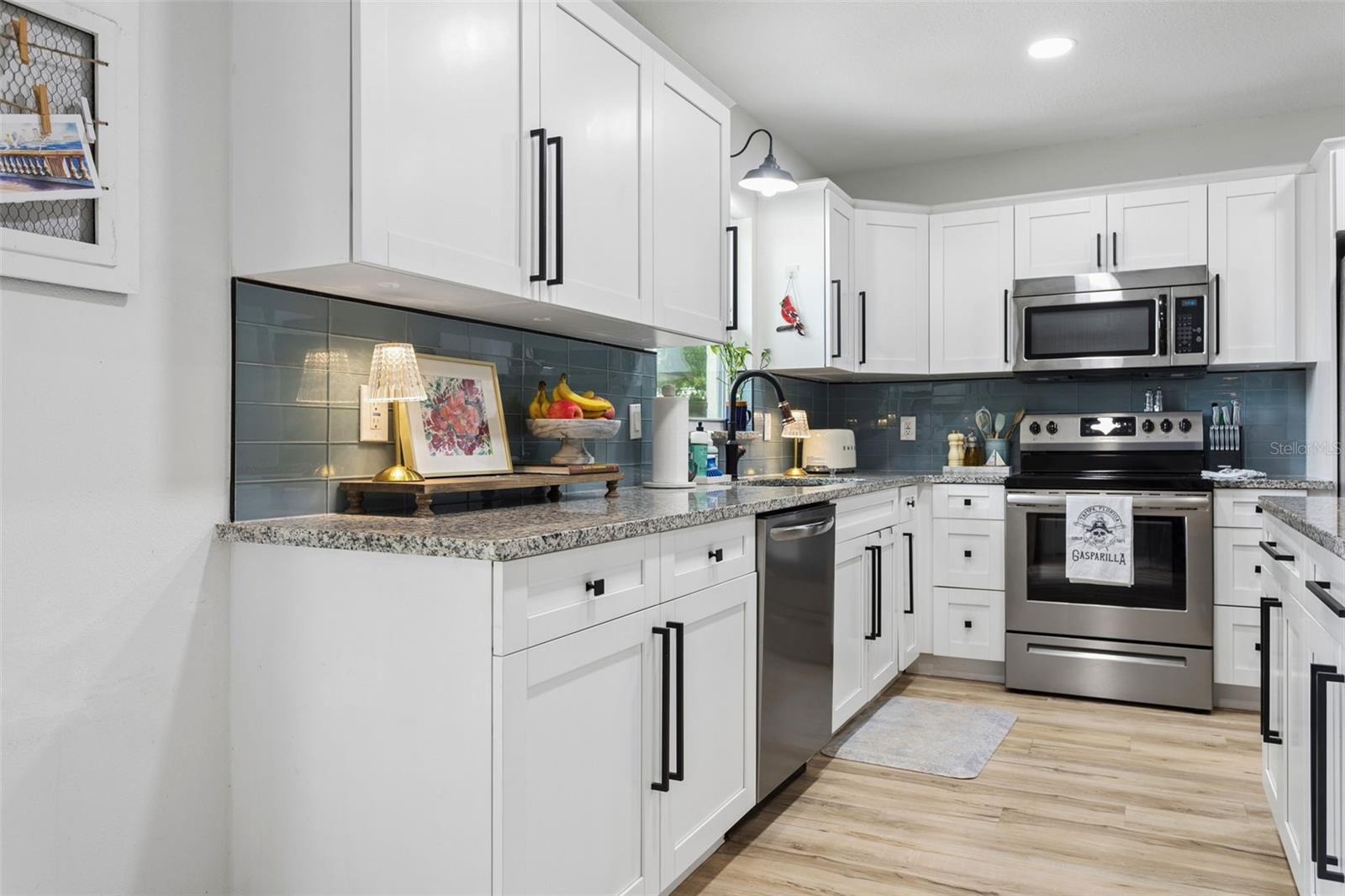 Image 11 of 50 For 1006 Norfolk Street