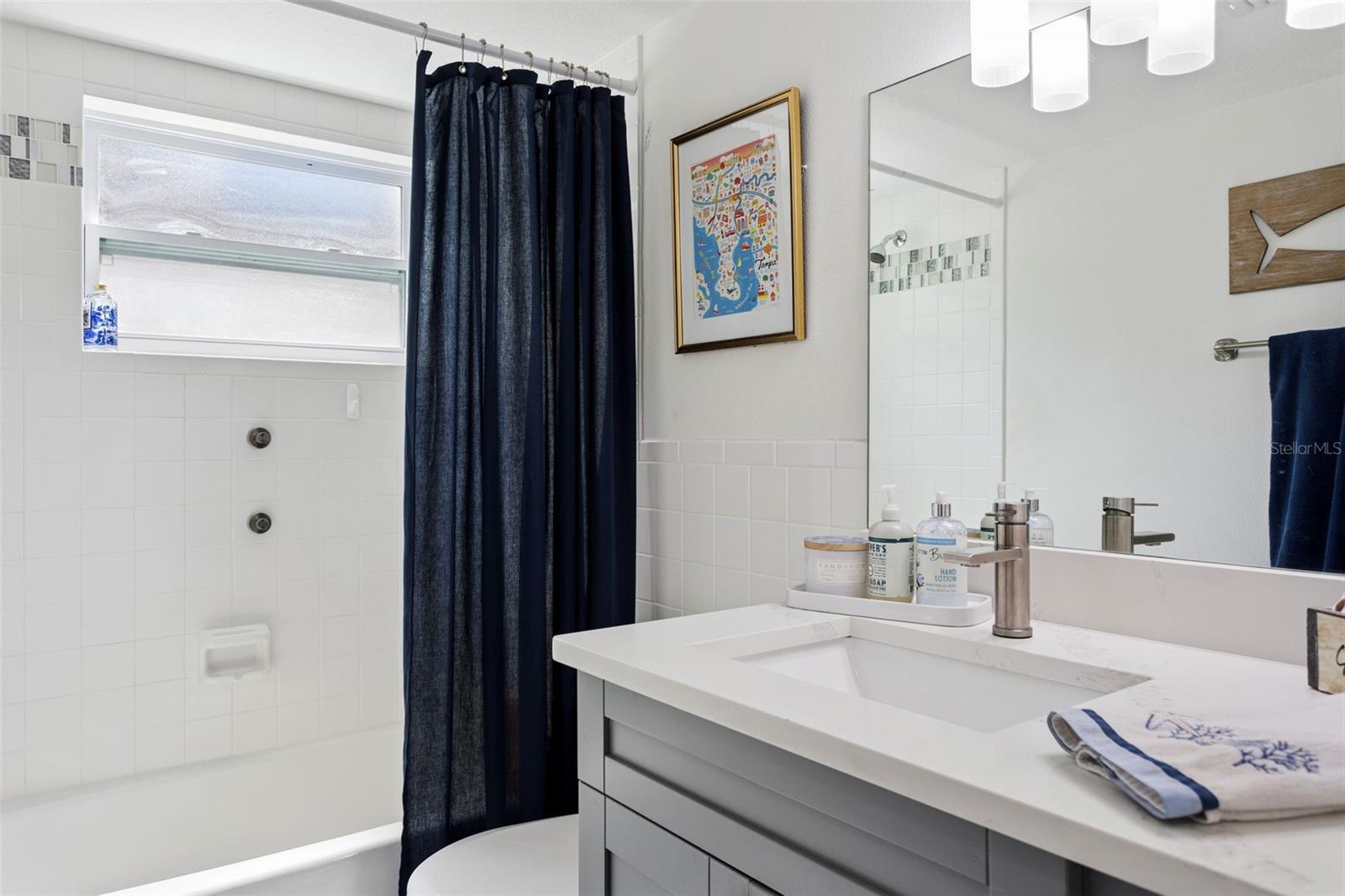 Image 21 of 50 For 1006 Norfolk Street